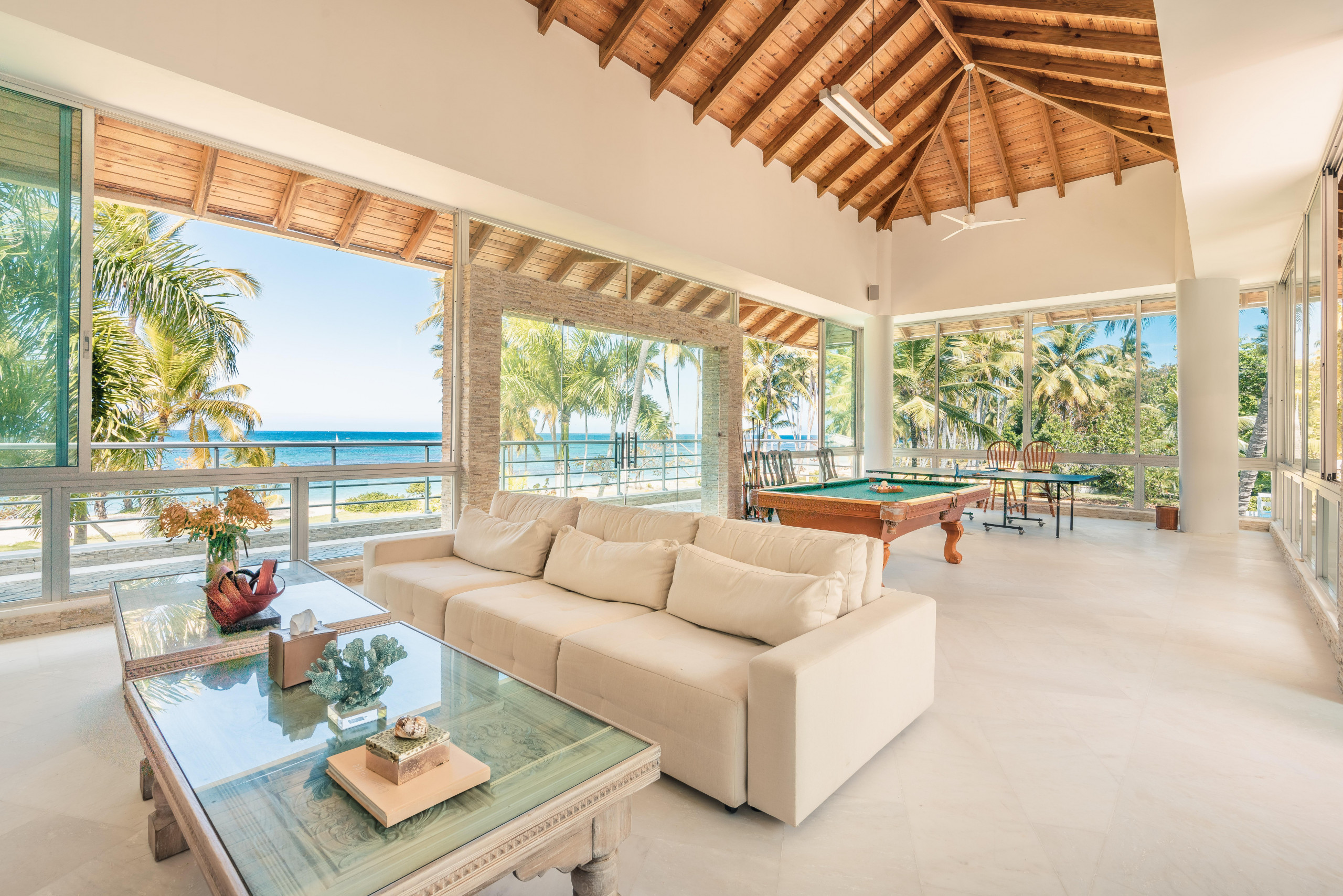 Property Image 2 - So Exclusive! Beachfront Villa at Las Terrenas