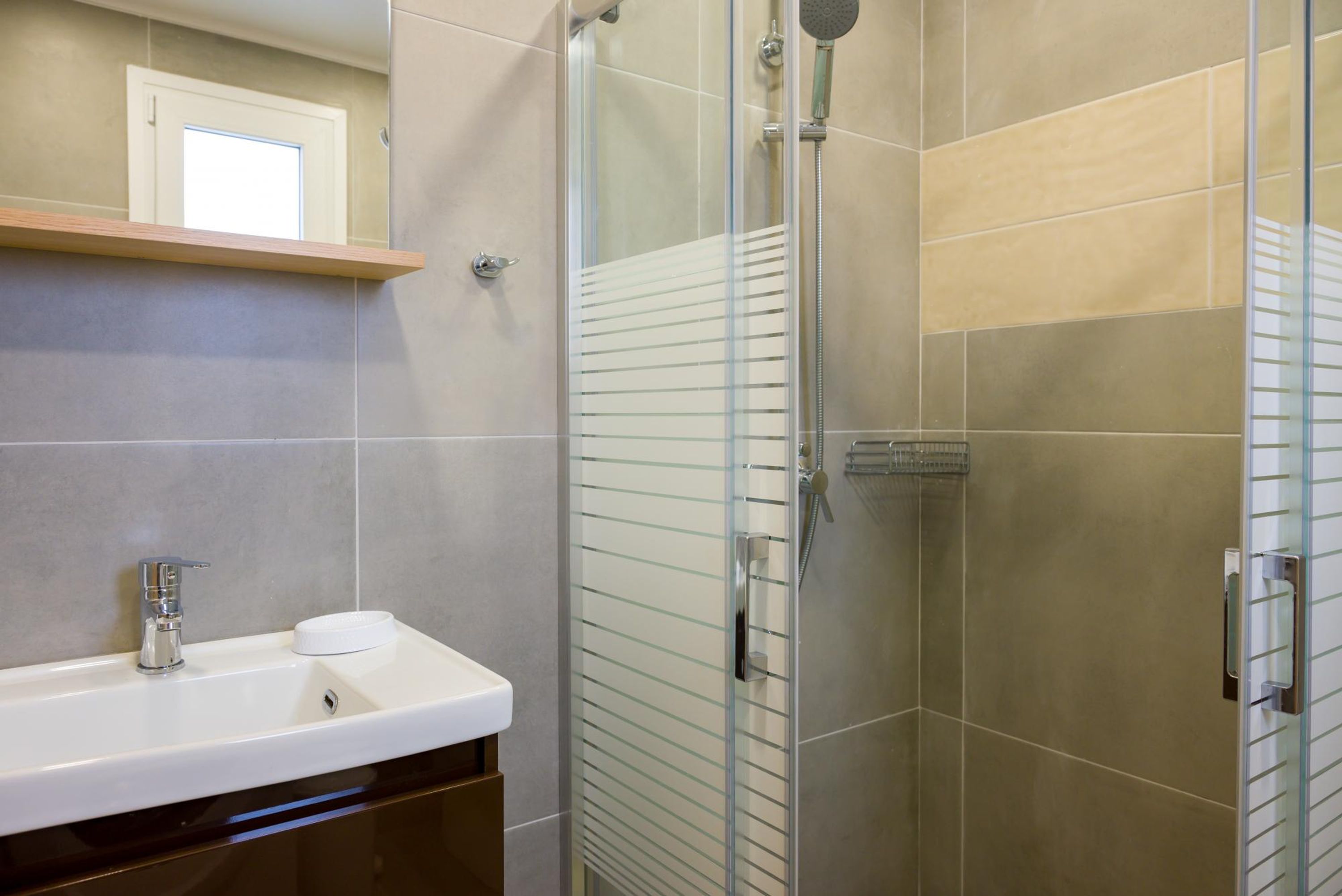 elounda olithos apartments  3