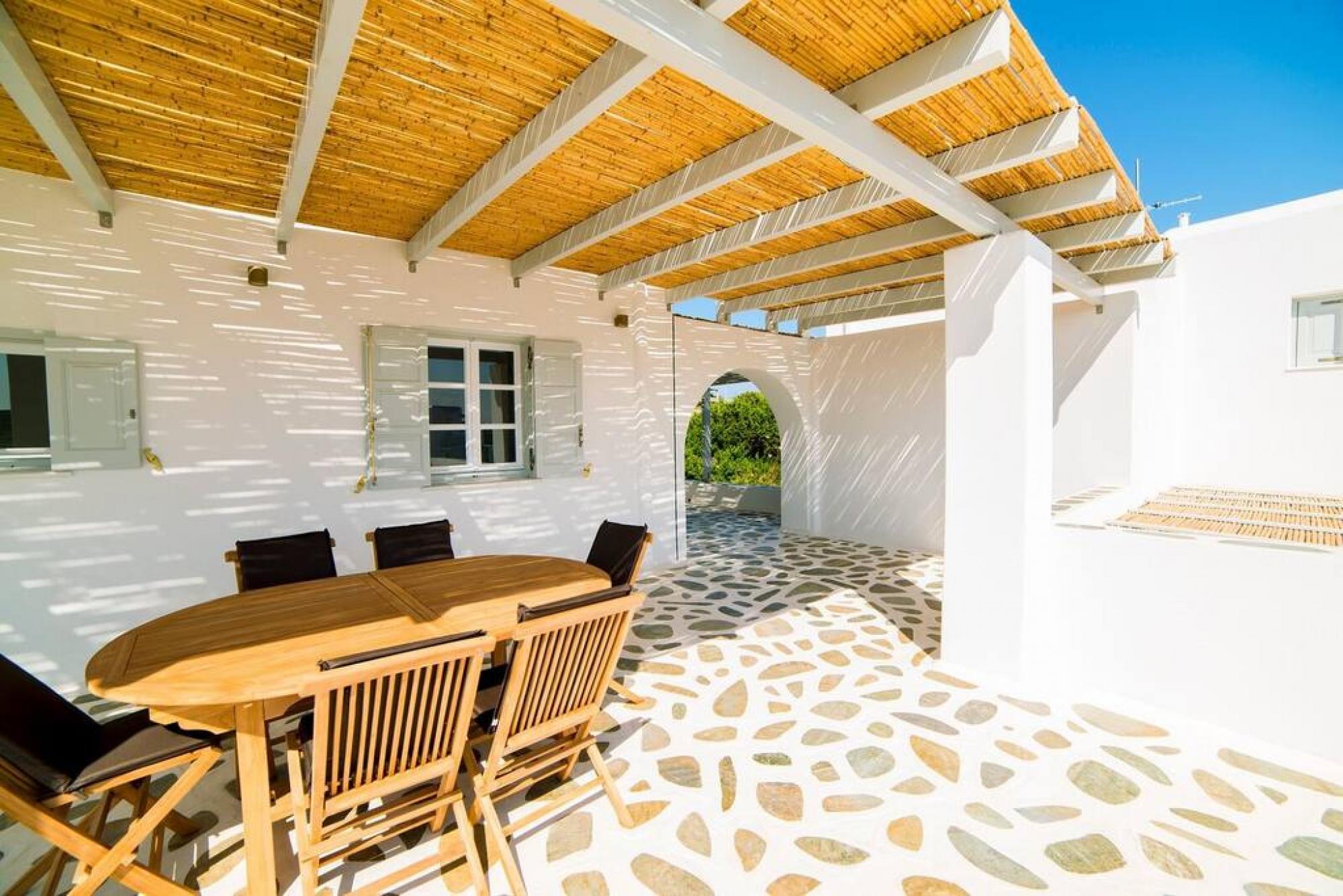 Property Image 2 - Coral Villa with 4 bedrooms in Paros