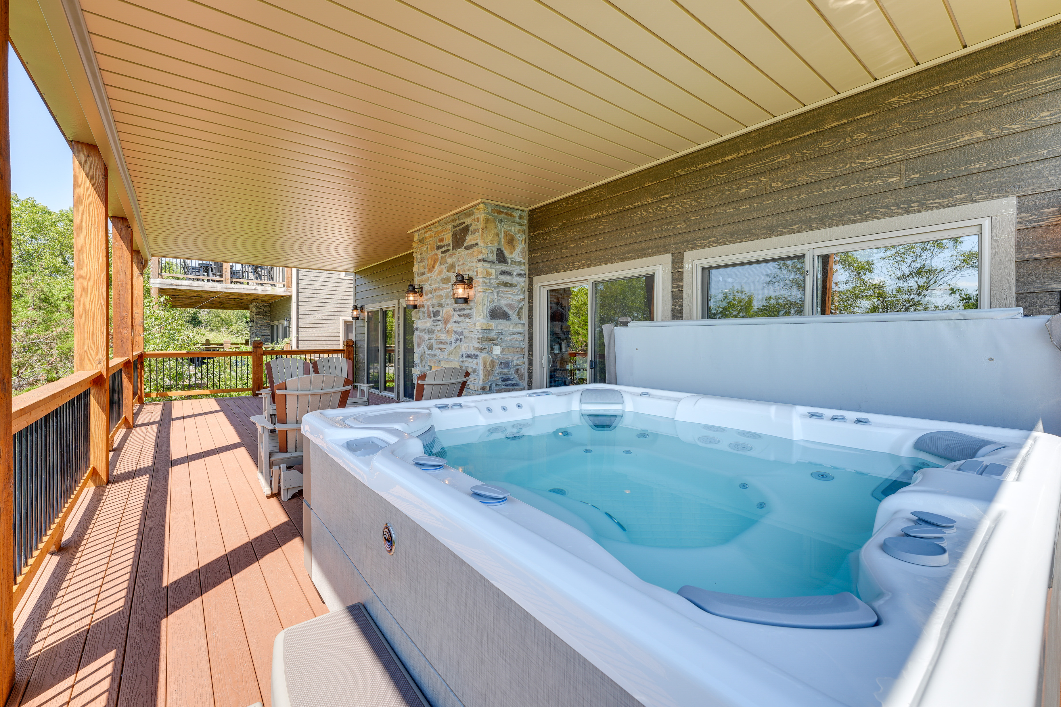 Property Image 2 - Luxe Table Rock Lake Vacation Rental with Hot Tub!