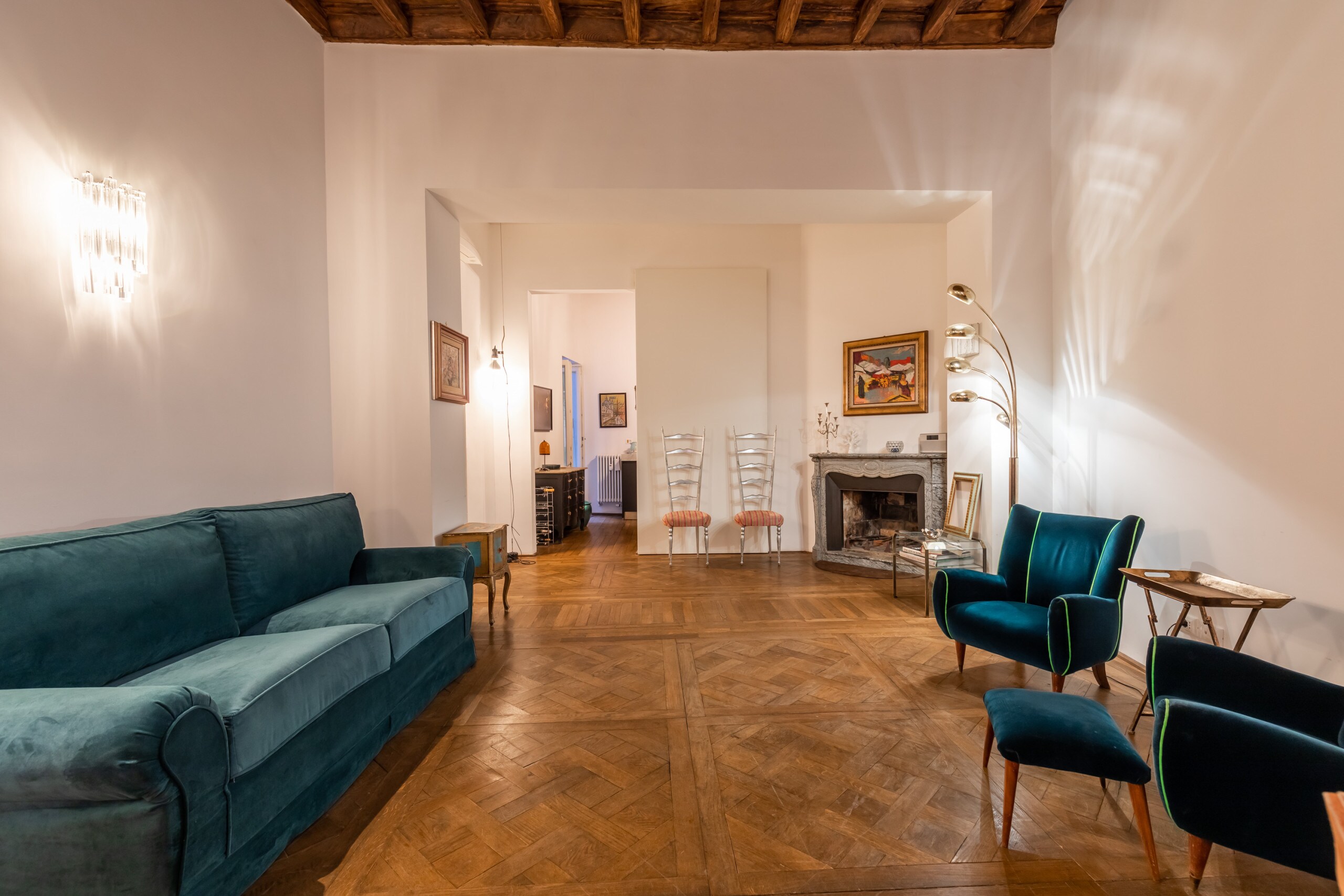Property Image 2 - Elegant and Stylish apartment in marvelous Via Giulia