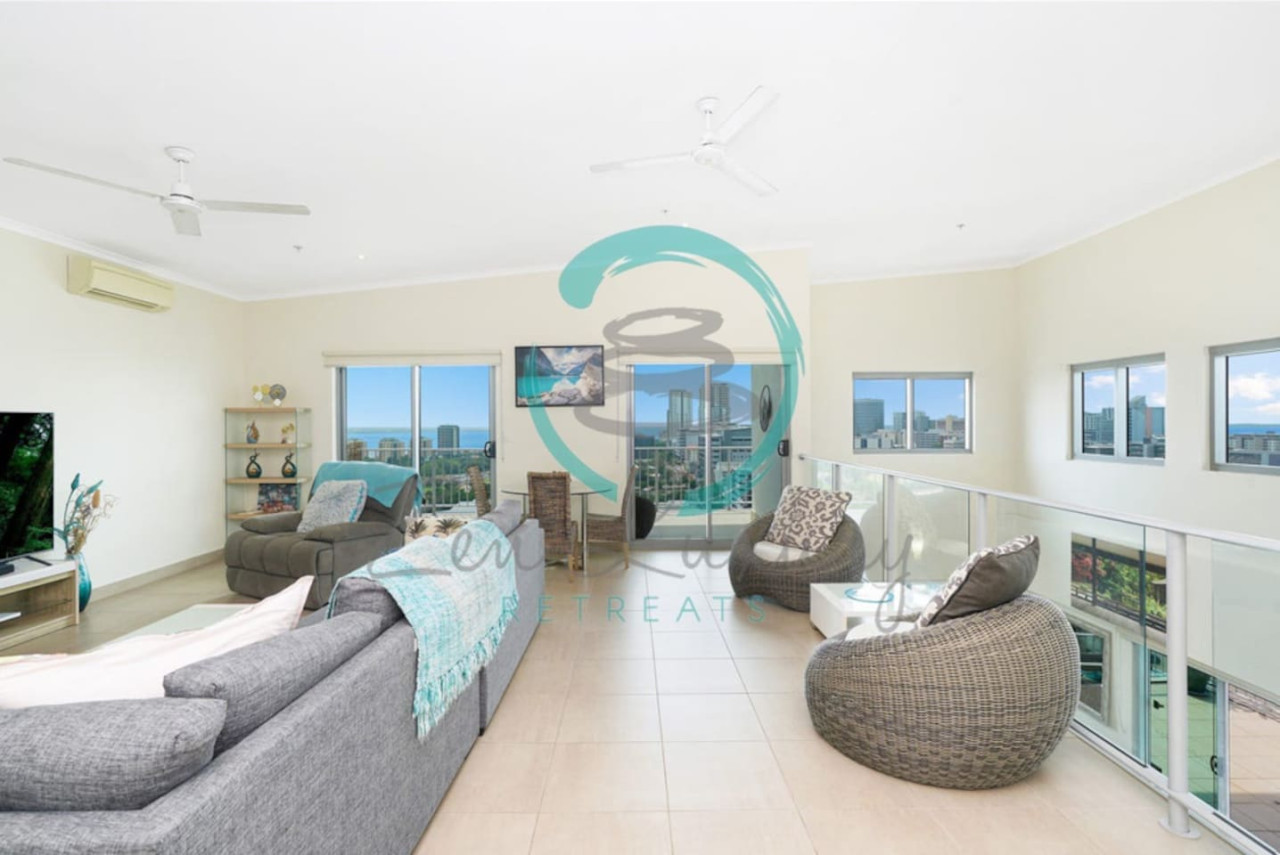 Property Image 1 - Stunning 3BR Penthouse - Darwin’s Exclusive Retreat