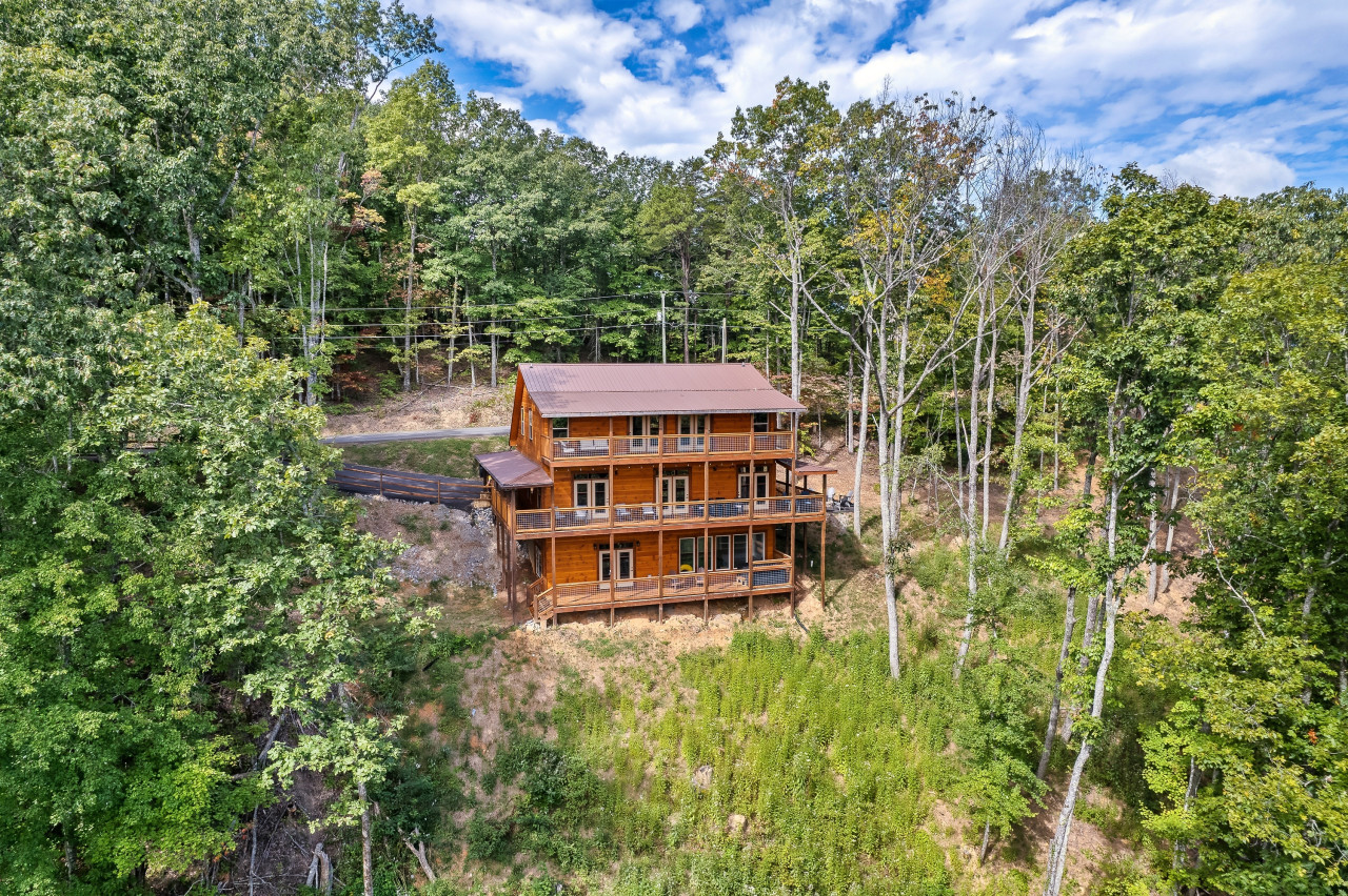 Property Image 1 - Grand’s Mountain House: New Build w/ Private Pool