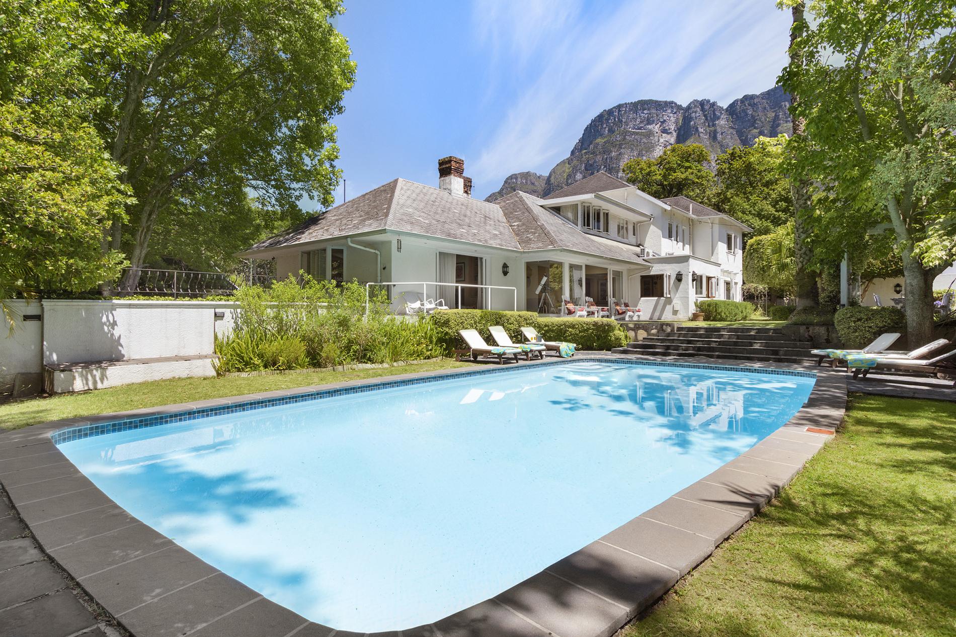 Property Image 1 - Craiglea Villa - Newlands Cape Town