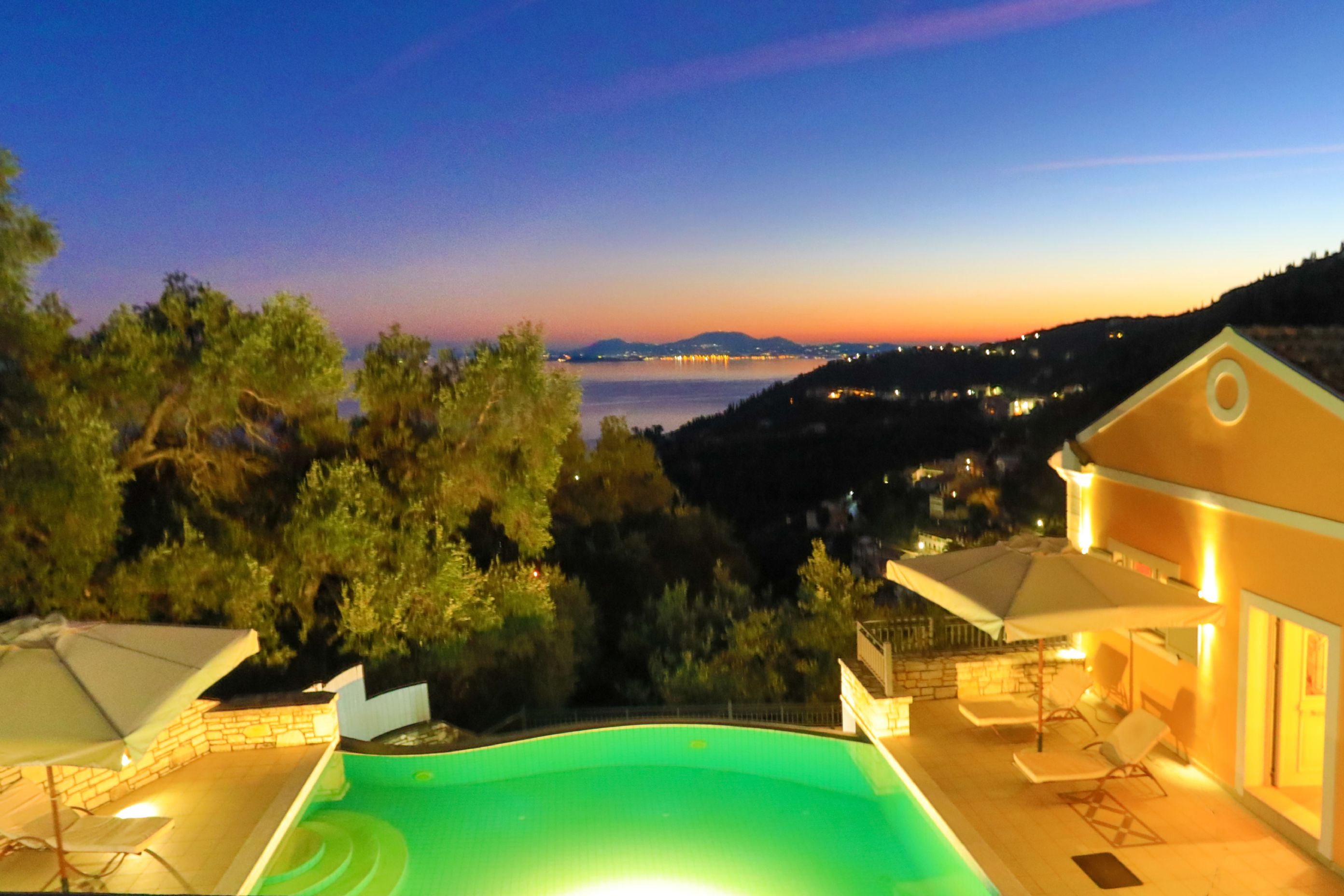 Villa Kalamia, private pool and amazing views of Kalami