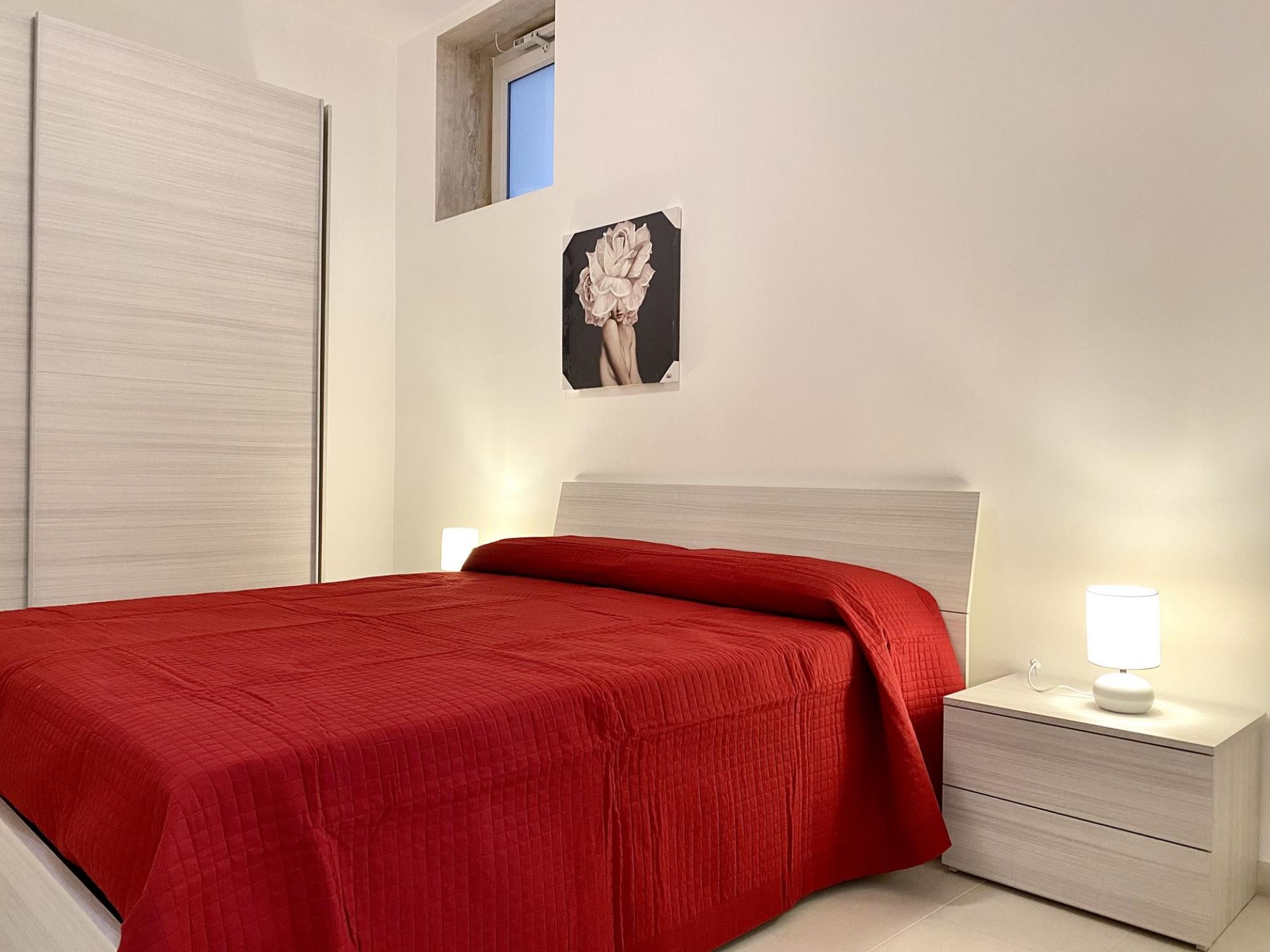 Property Image 1 - 6 people  2 bathrooms  suitable for families  great location-Monopoli Guest House