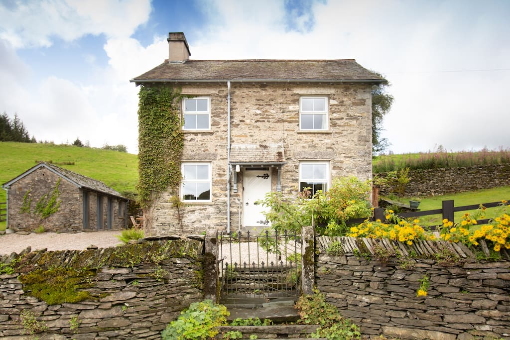 Property Image 1 - Eel House Cottage