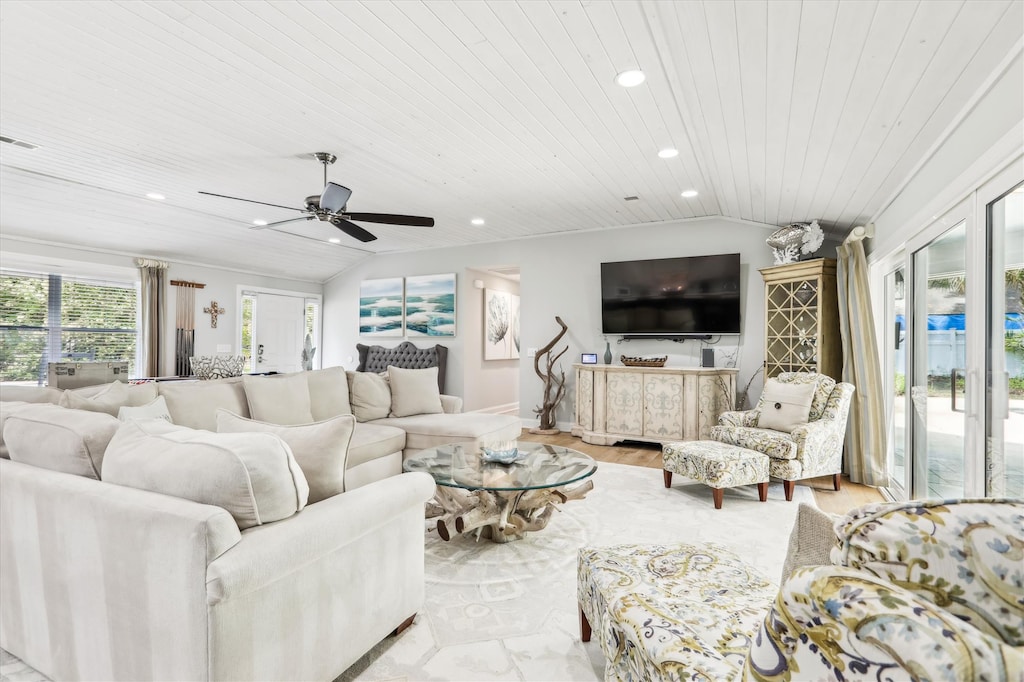 7 Ibis Street in North Forest Beach