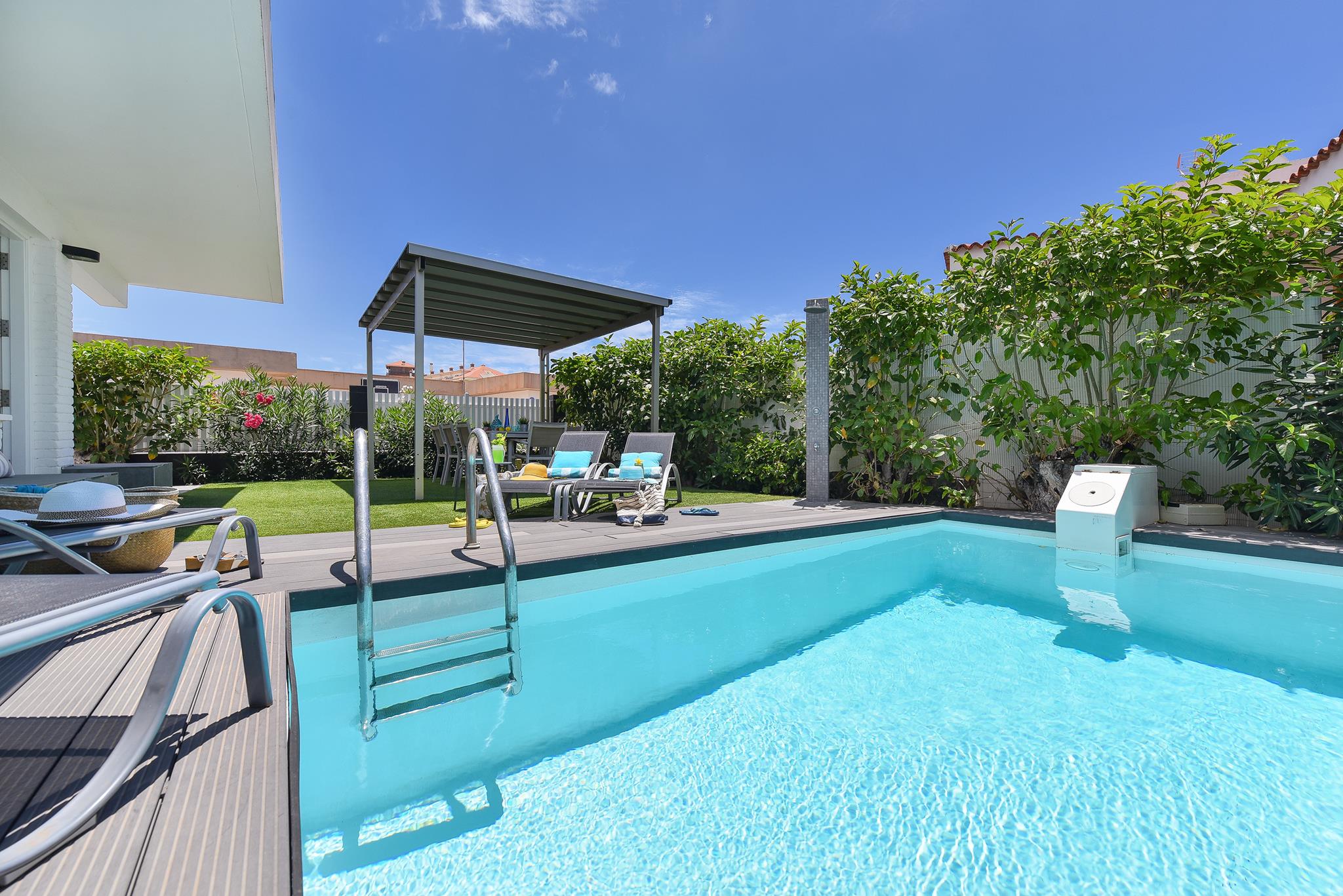 Property Image 1 - Beach  House private pool in  San Agustín - ET1