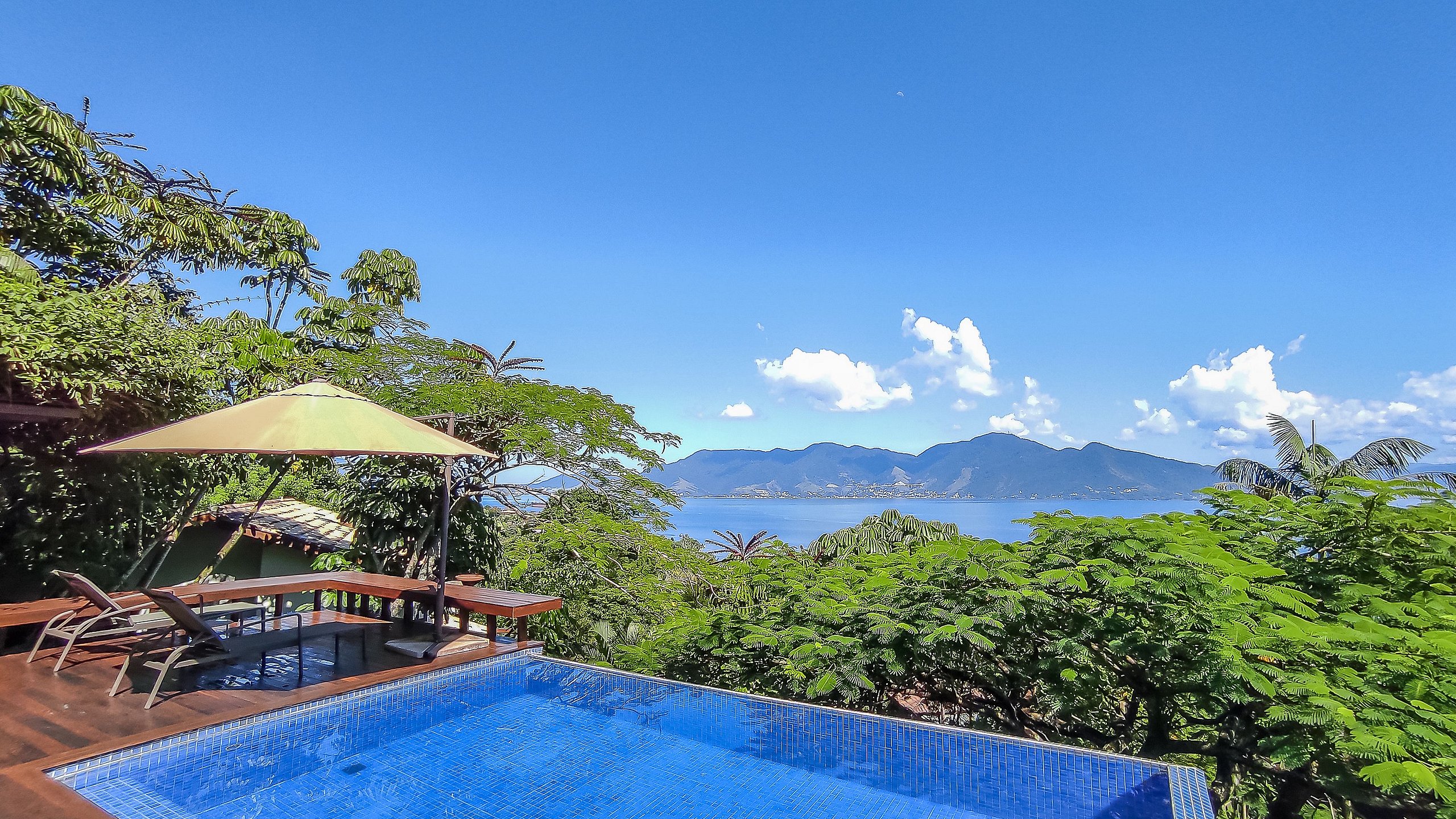 Property Image 1 - House with pool and sea view in Ilhabela