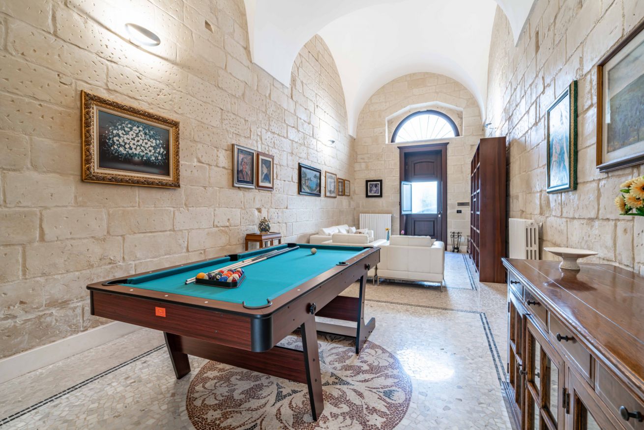 Property Image 1 - Lecce Centro Exclusive Apartment