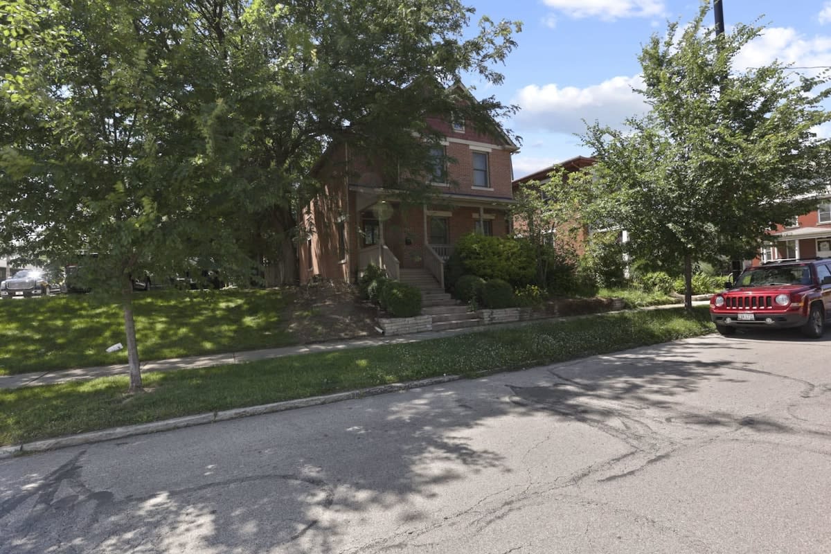 The Victorian Vacation Home 3BD/3.5BA