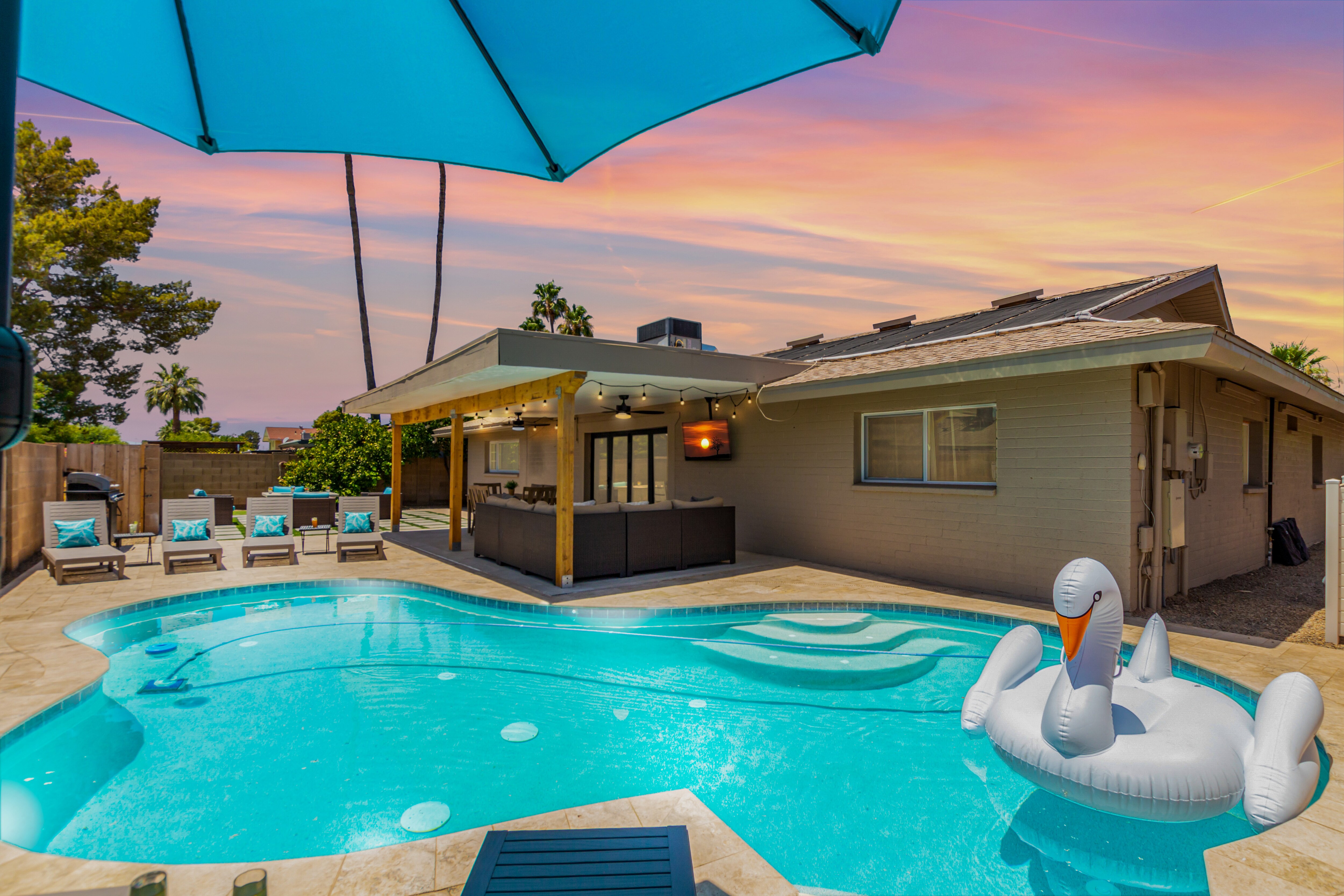 Property Image 1 - Blue Tides Getaway - Private Pool & Fire Pit