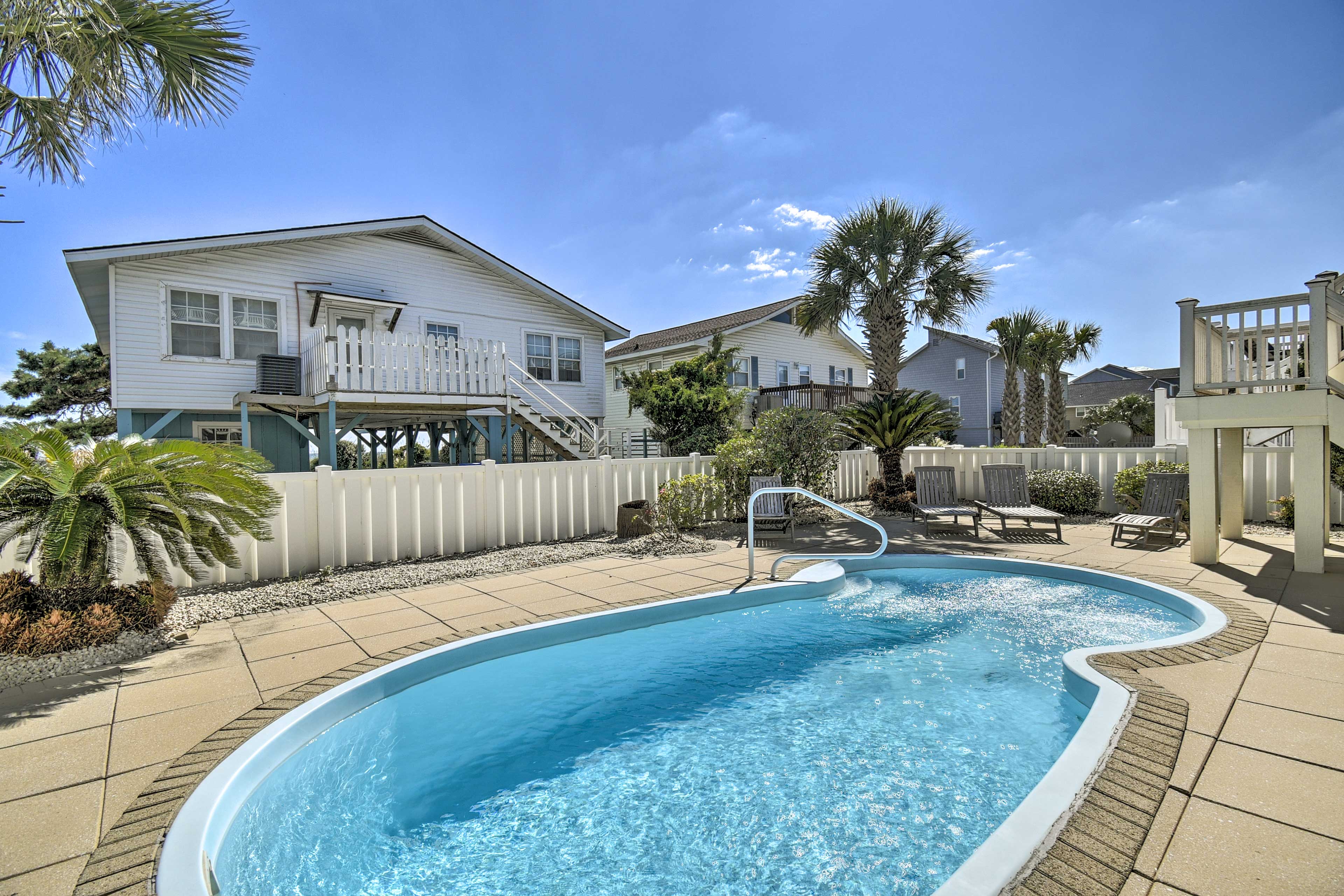 Property Image 2 - Coastal Retreat w/ Double Deck & Ocean Views!