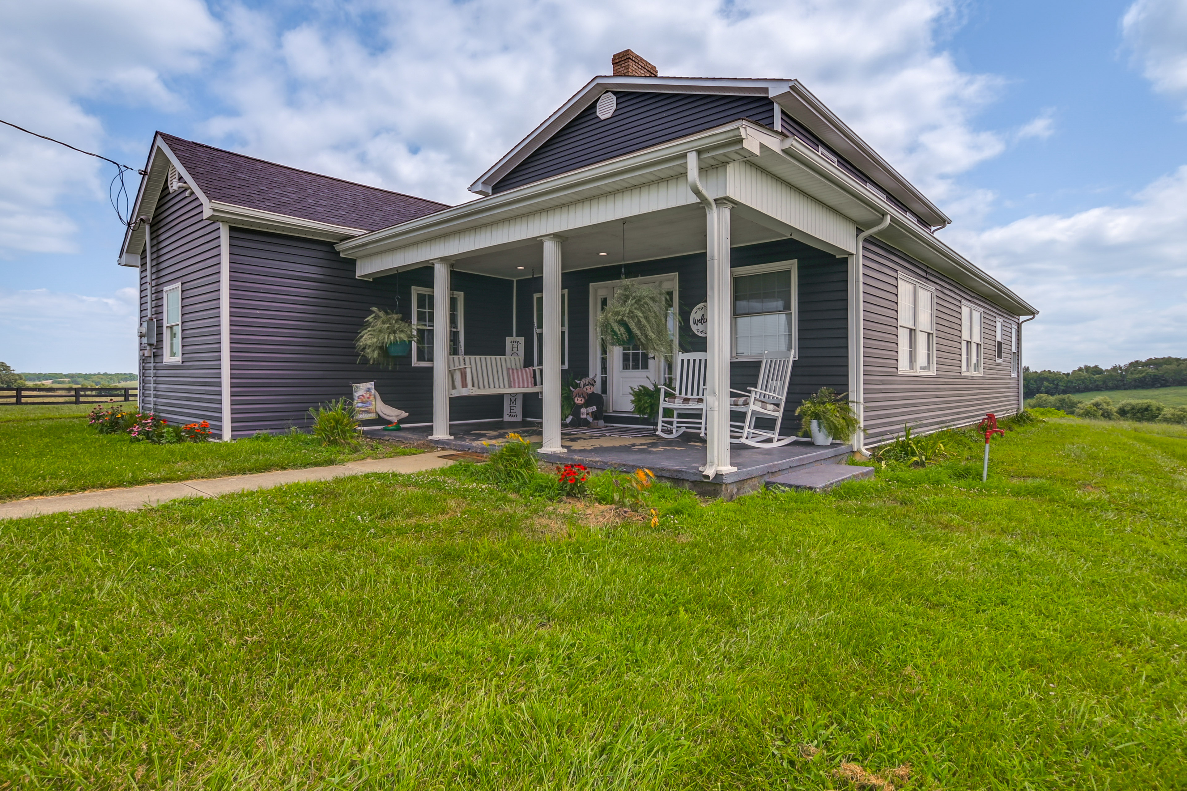 Quiet Kentucky Vacation Rental w/ Hot Tub