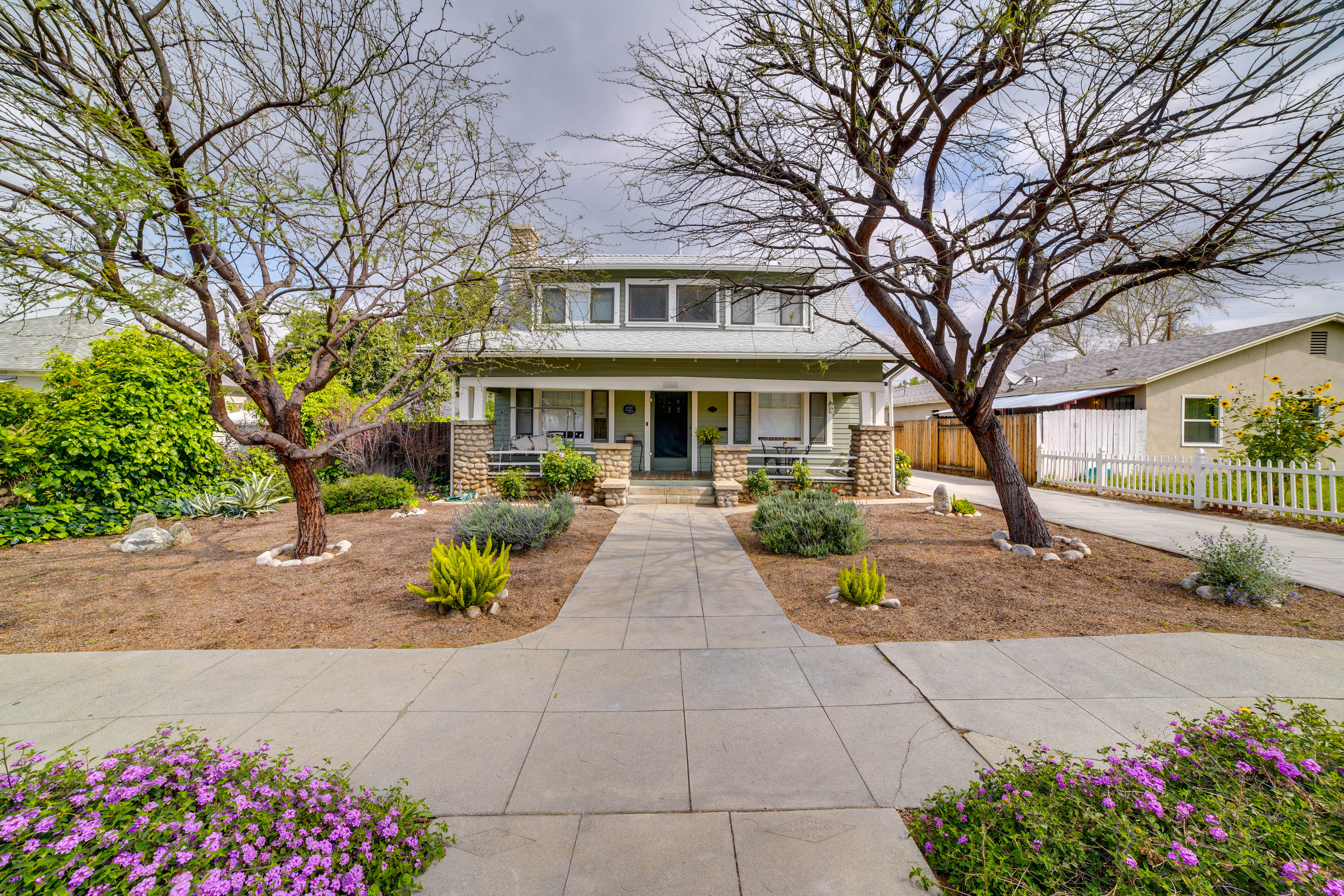 Property Image 1 - Charming Redlands Duplex Near Park w/ Shared Yard