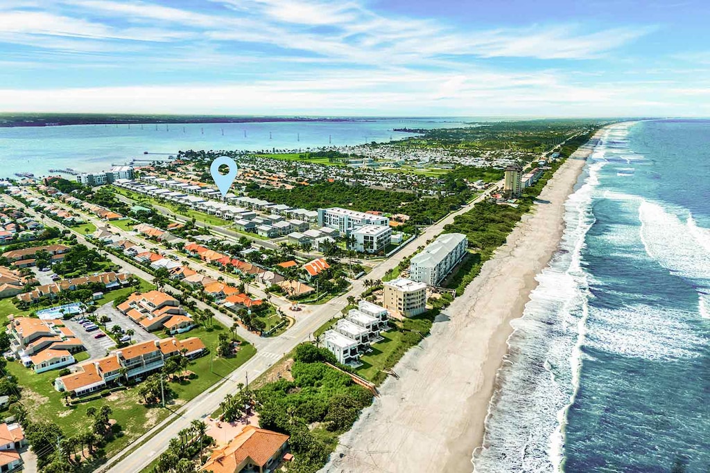 Aerial View of Harbor Island Beach Club
