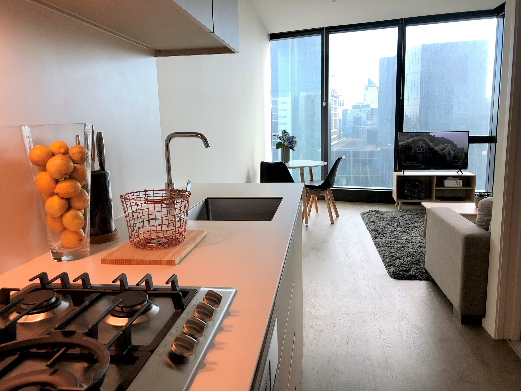 Property Image 1 - Stylish and Modern One Bedrooms Apartment located in the heart of Southbank