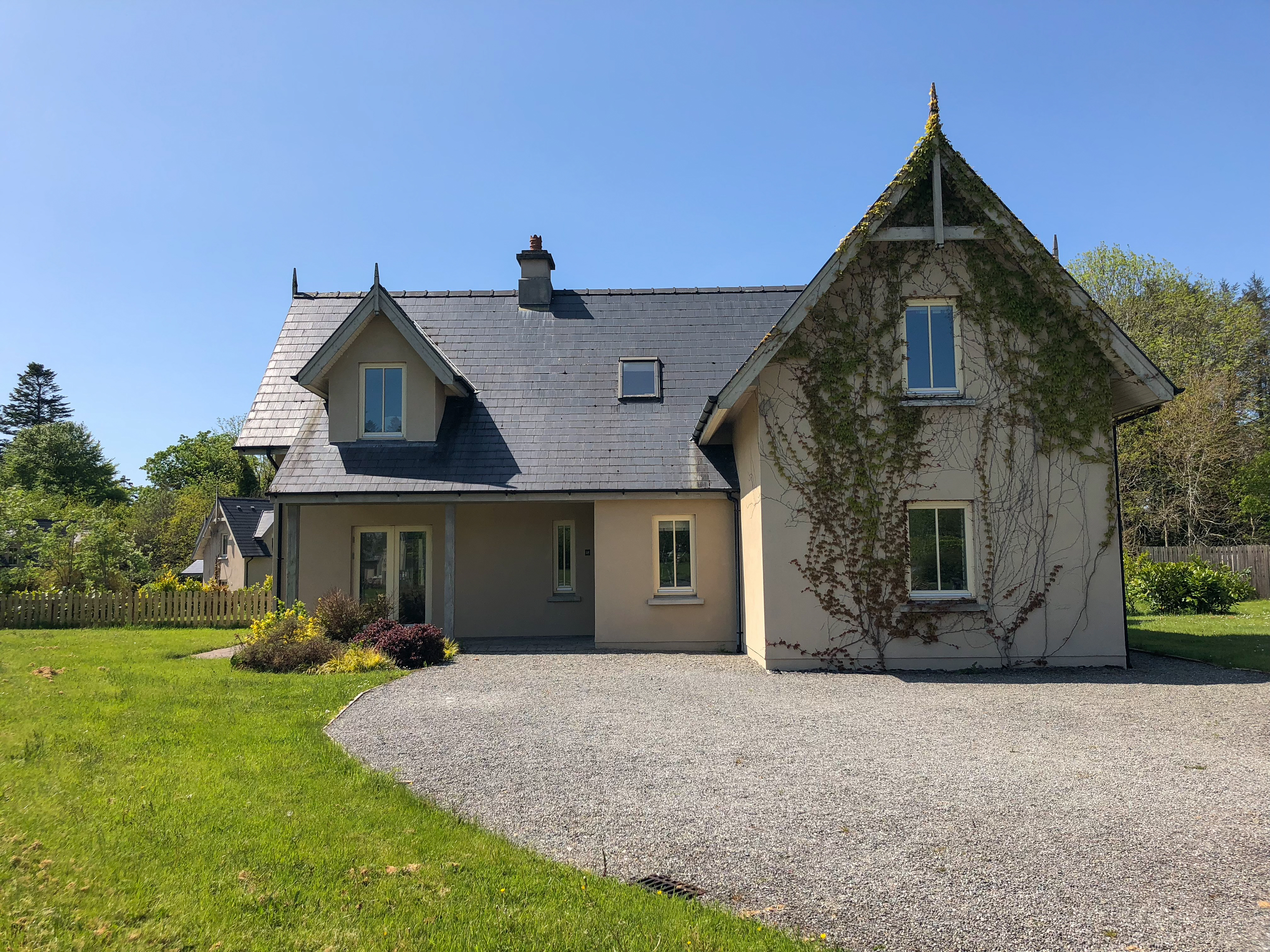 Property Image 1 - 4 bedroom holiday home with wheelchair accessible bathroom 2km from Kenmare