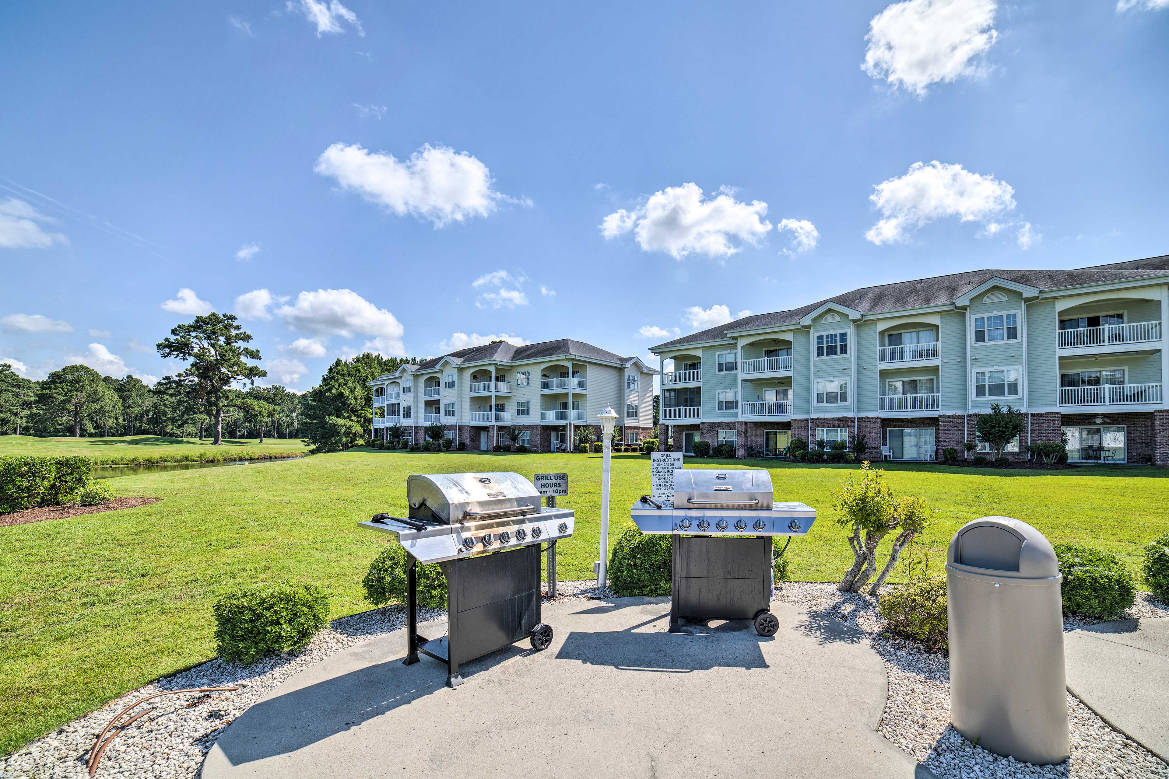 Bright Myrtle Beach Condo w/ Balcony!