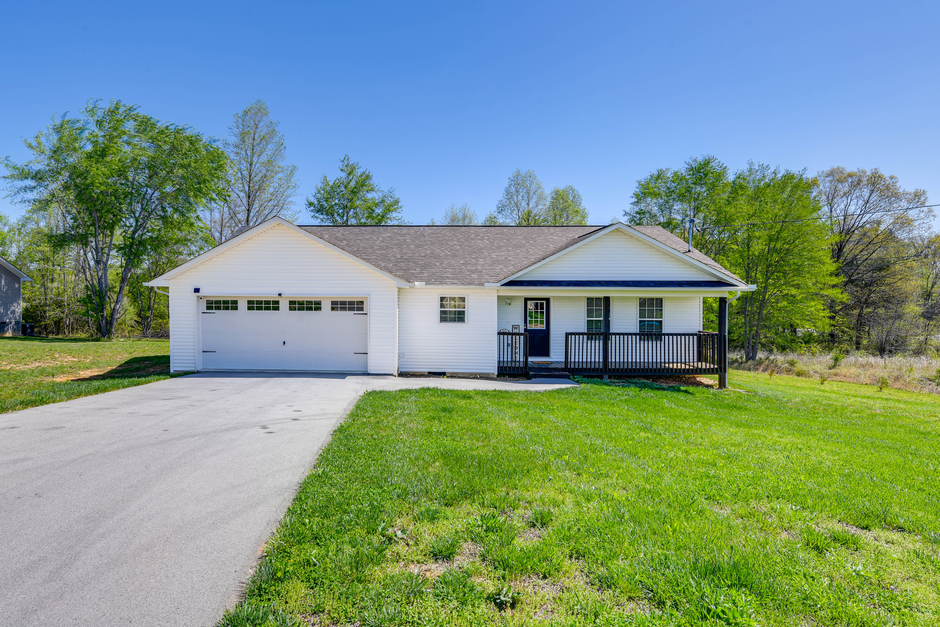 Property Image 1 - 2 Mi to Douglas Lake, Boat Ramp: White Pine Home!