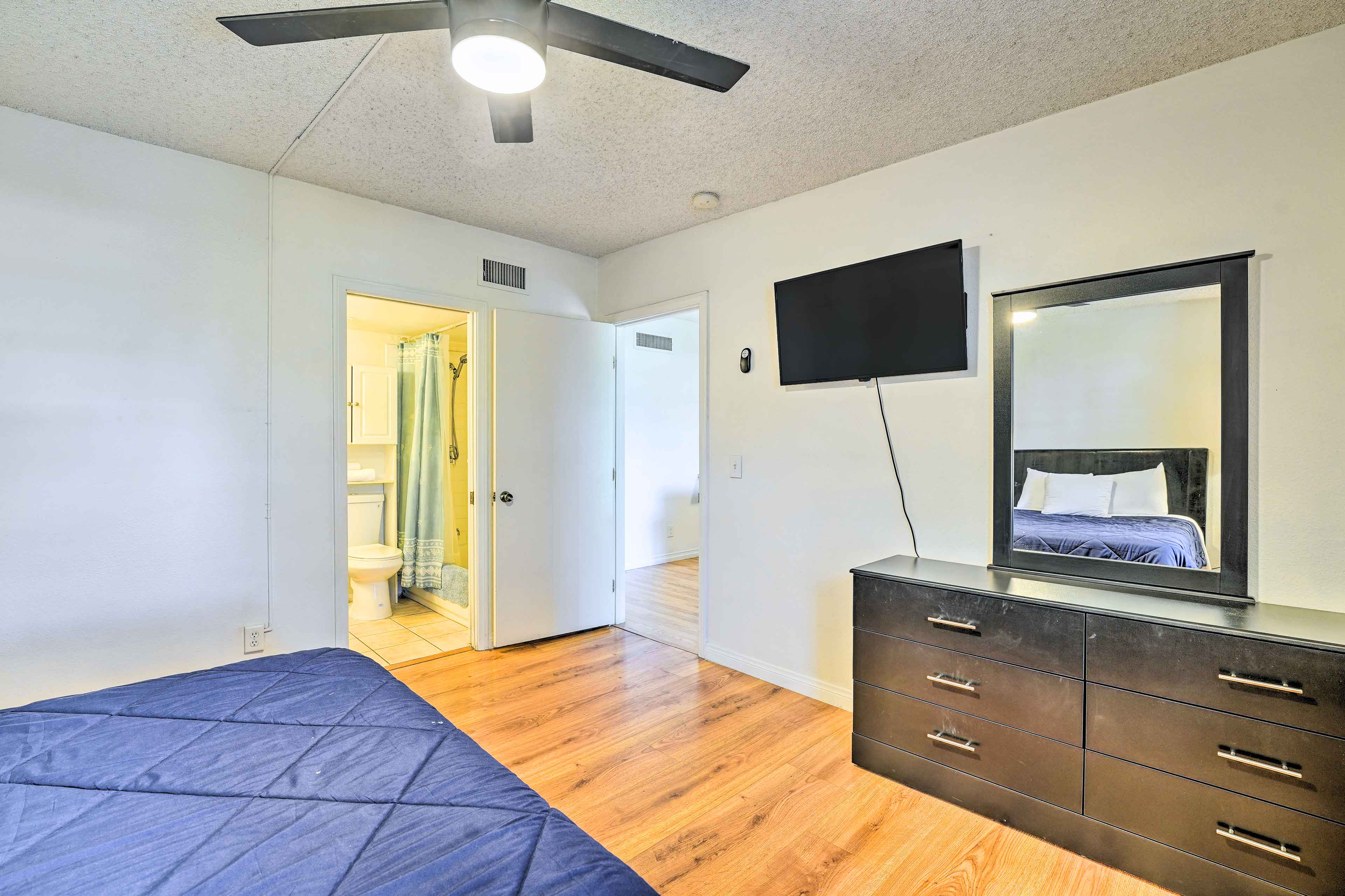 Las Vegas Condo: Explore The Strip & Downtown