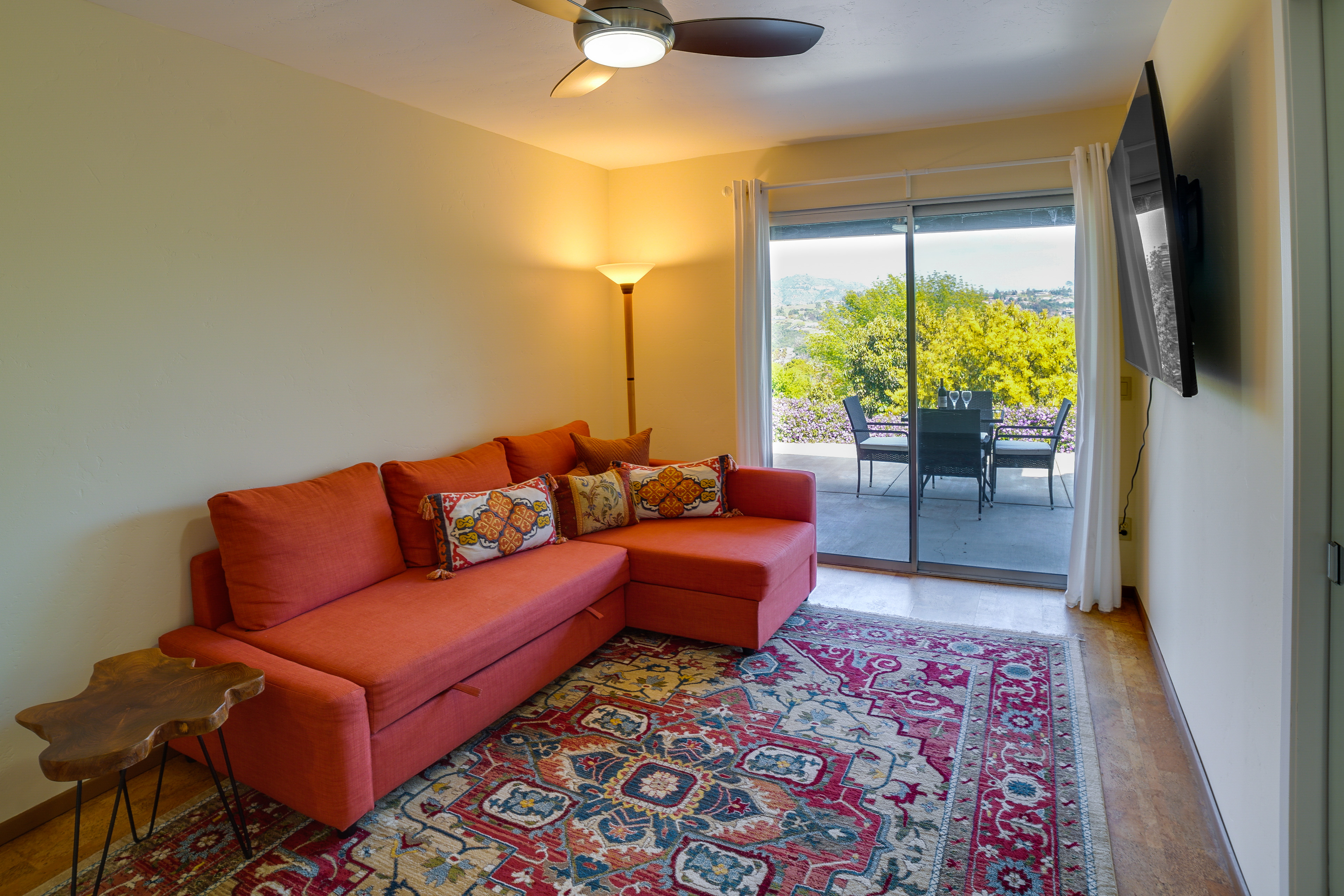 Fallbrook Home w/ Mountain Views: Close to Hiking!