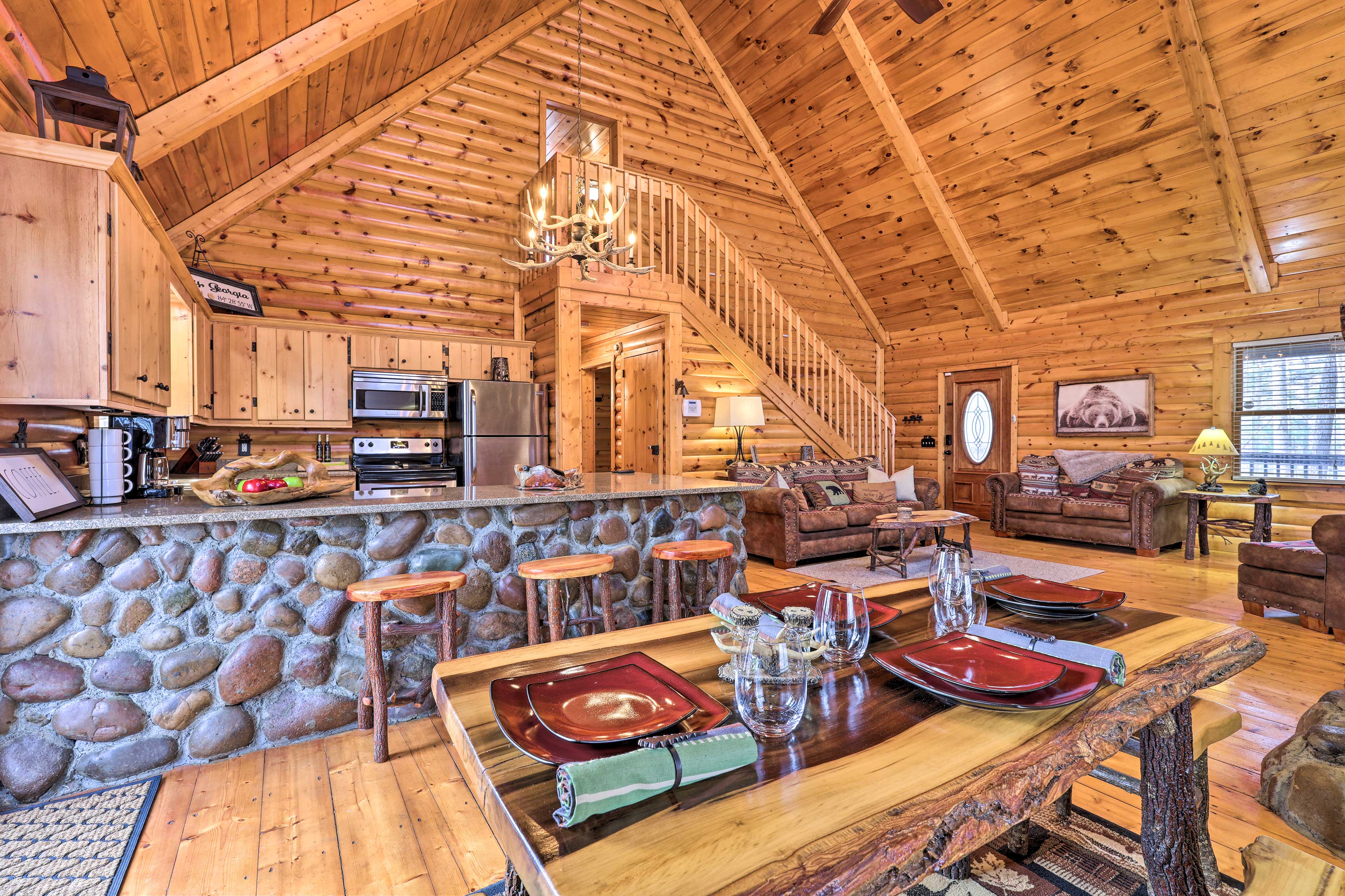 ‘Sleeping Bear Cabin’ in Coosawattee Resort!