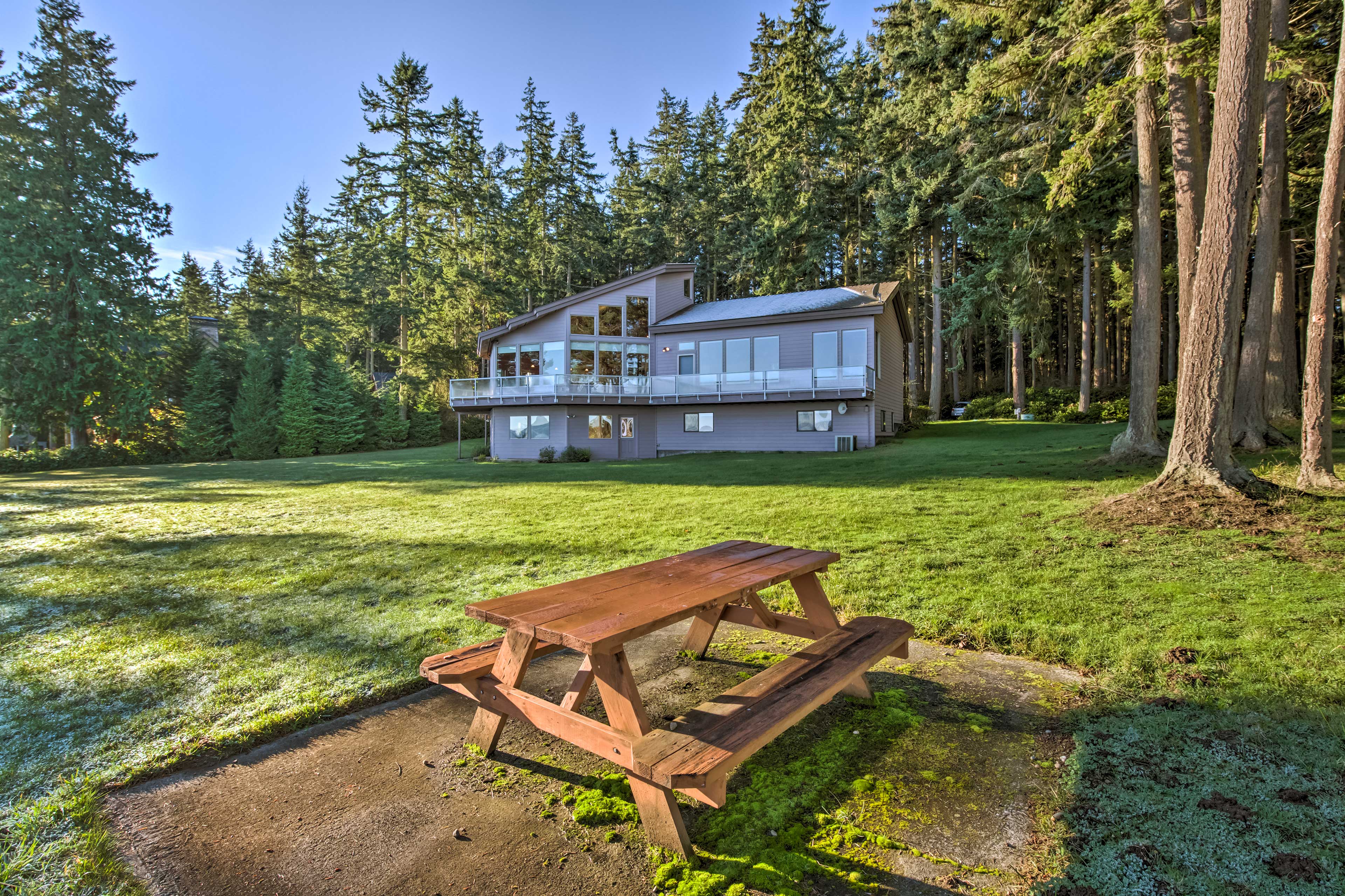 Marrowstone Island Home: 20 Mins to Port Townsend!