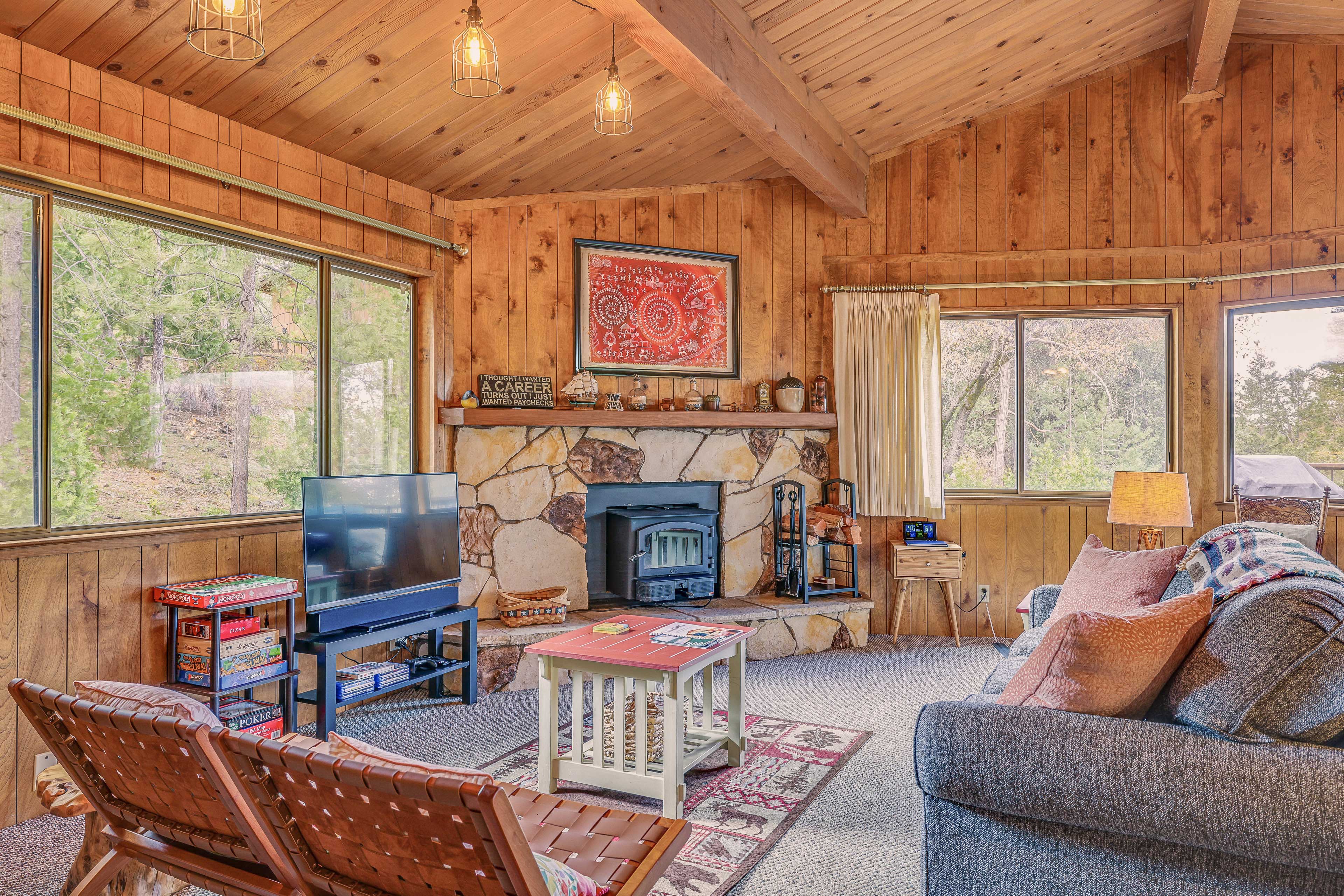 Property Image 1 - Serene Groveland Cabin Rental Near Yosemite!