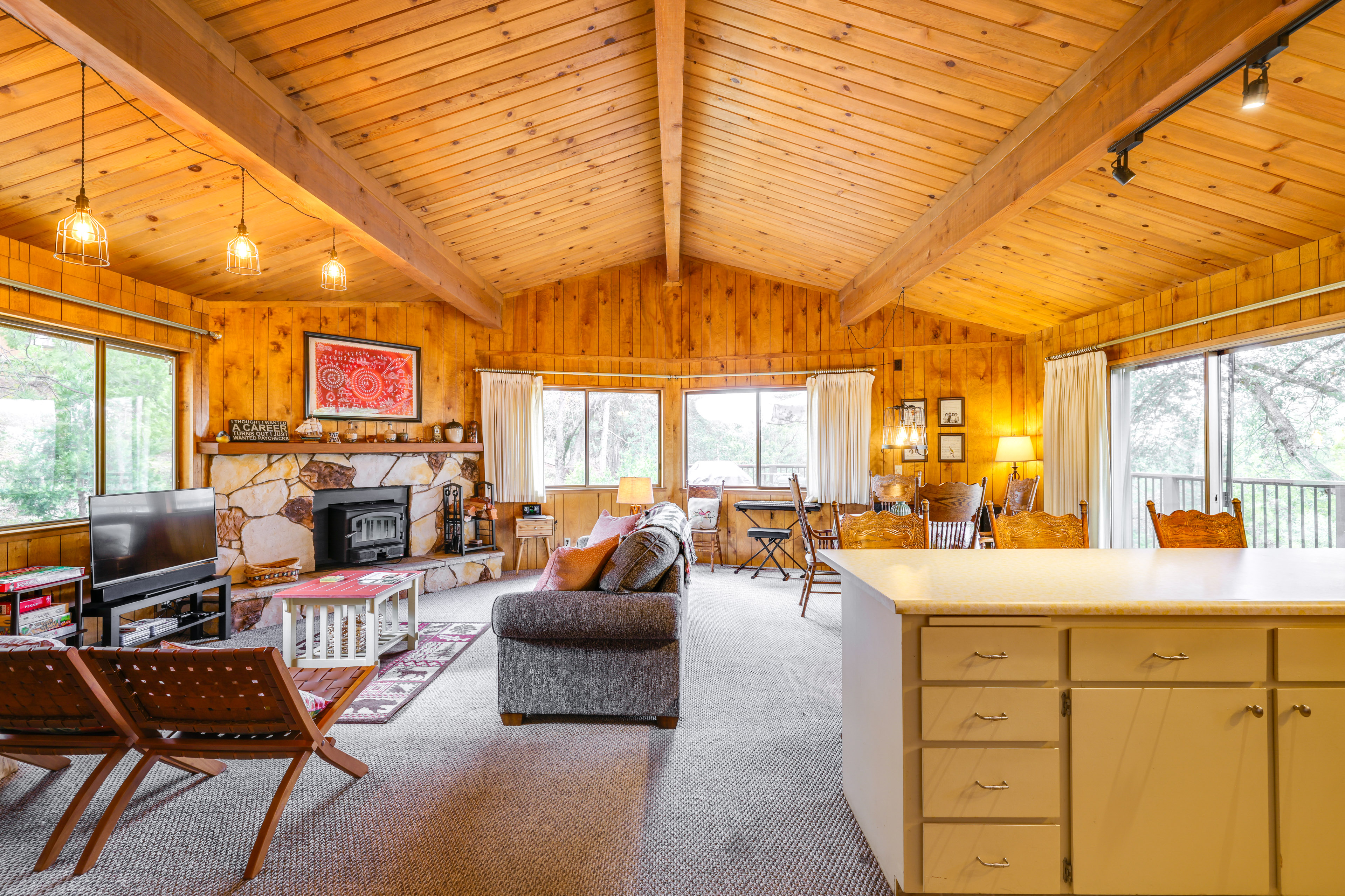 Serene Groveland Cabin Rental Near Yosemite!