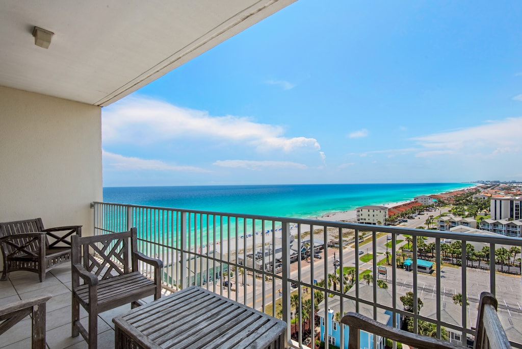 Leeward Key 1201 Balcony