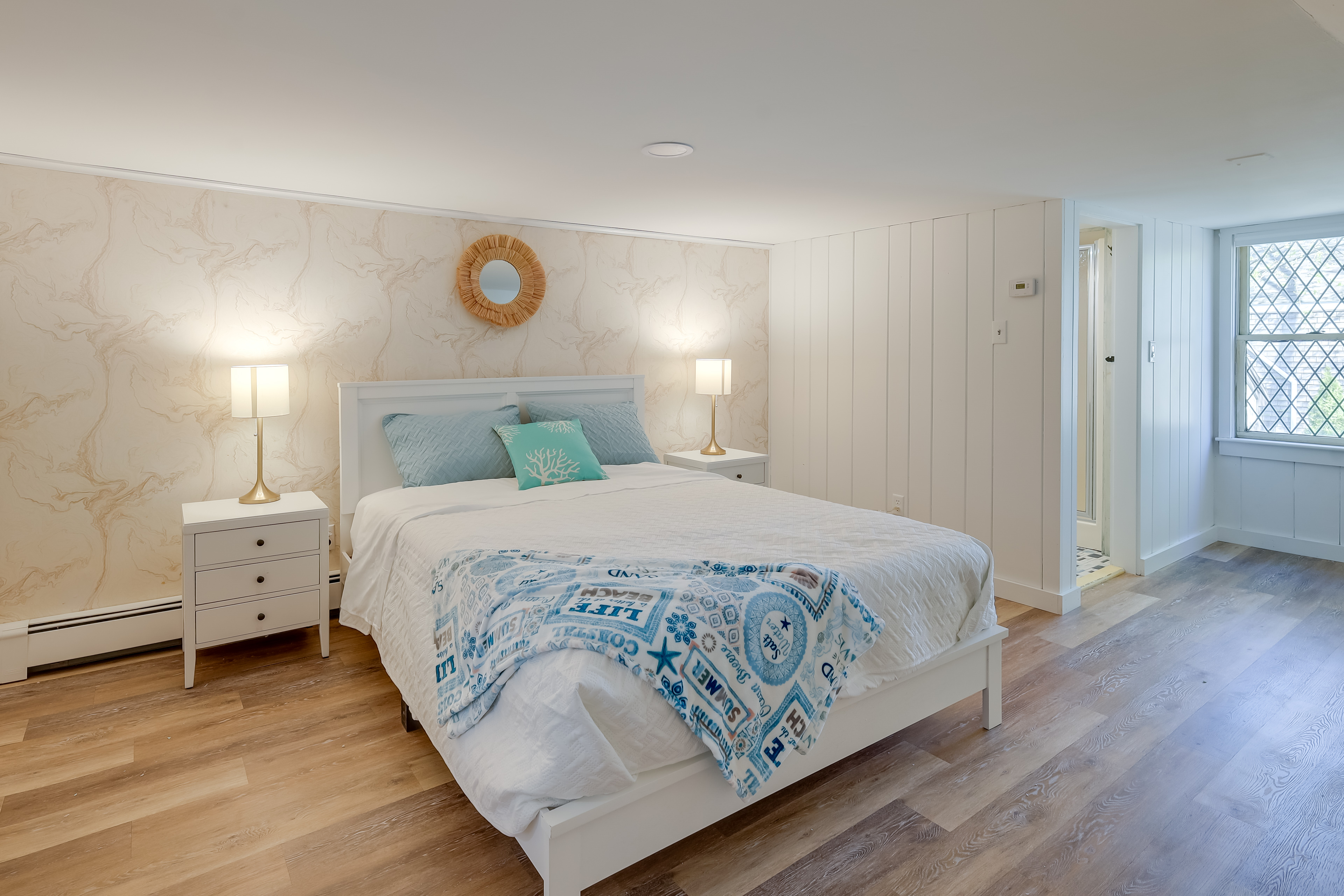 Near Route 6A & Village Shops! East Sandwich Haven