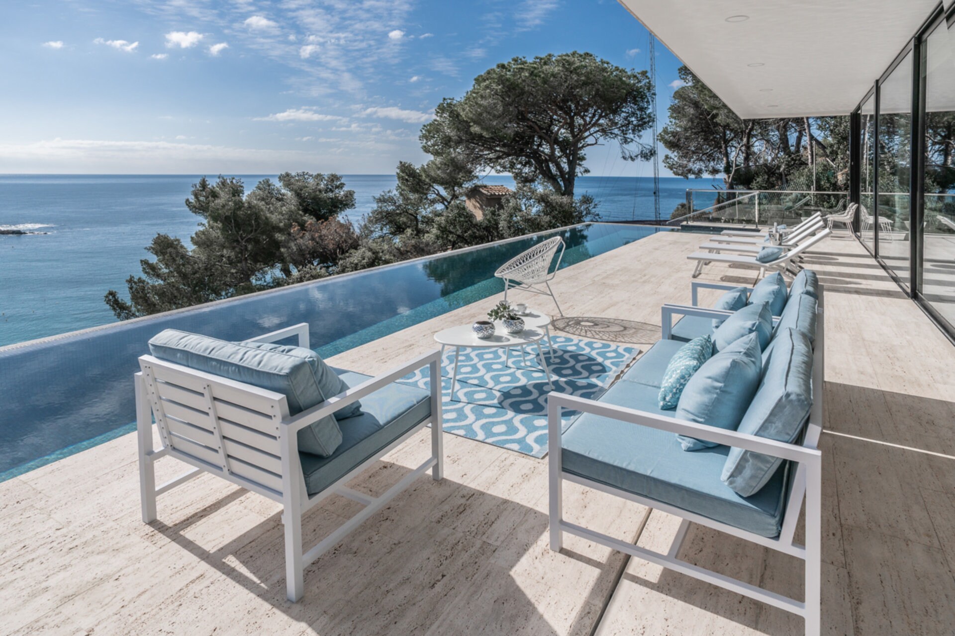 Property Image 1 - Exclusive Beachfront Villa with Majestic Sea Views, Lloret de Mar Villa 1001