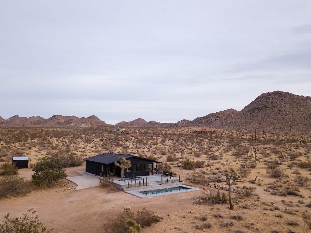 Privacy near the Park