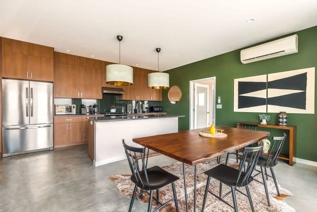 Open concept Kitchen