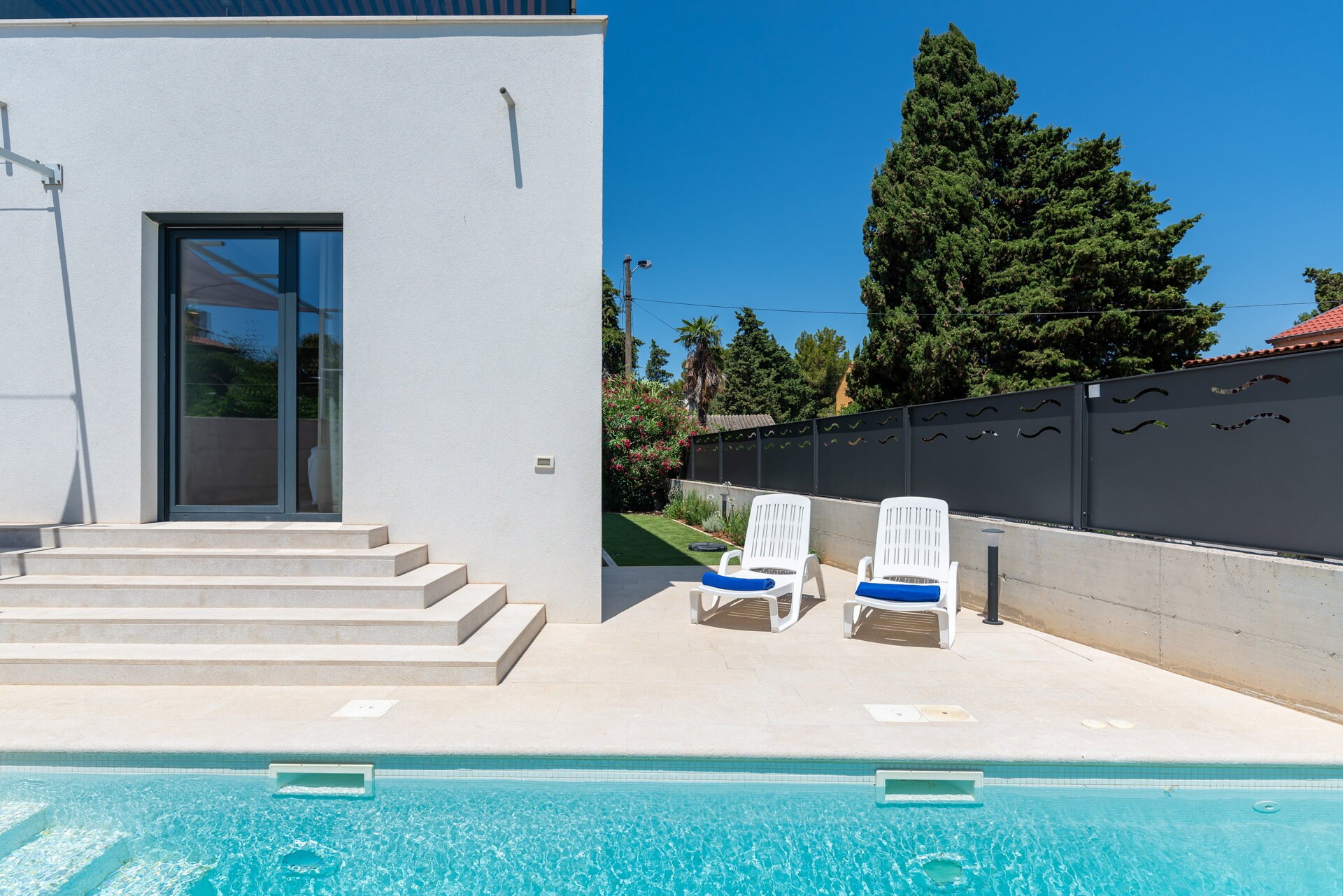 Property Image 2 - Villa Flying Star with Pool