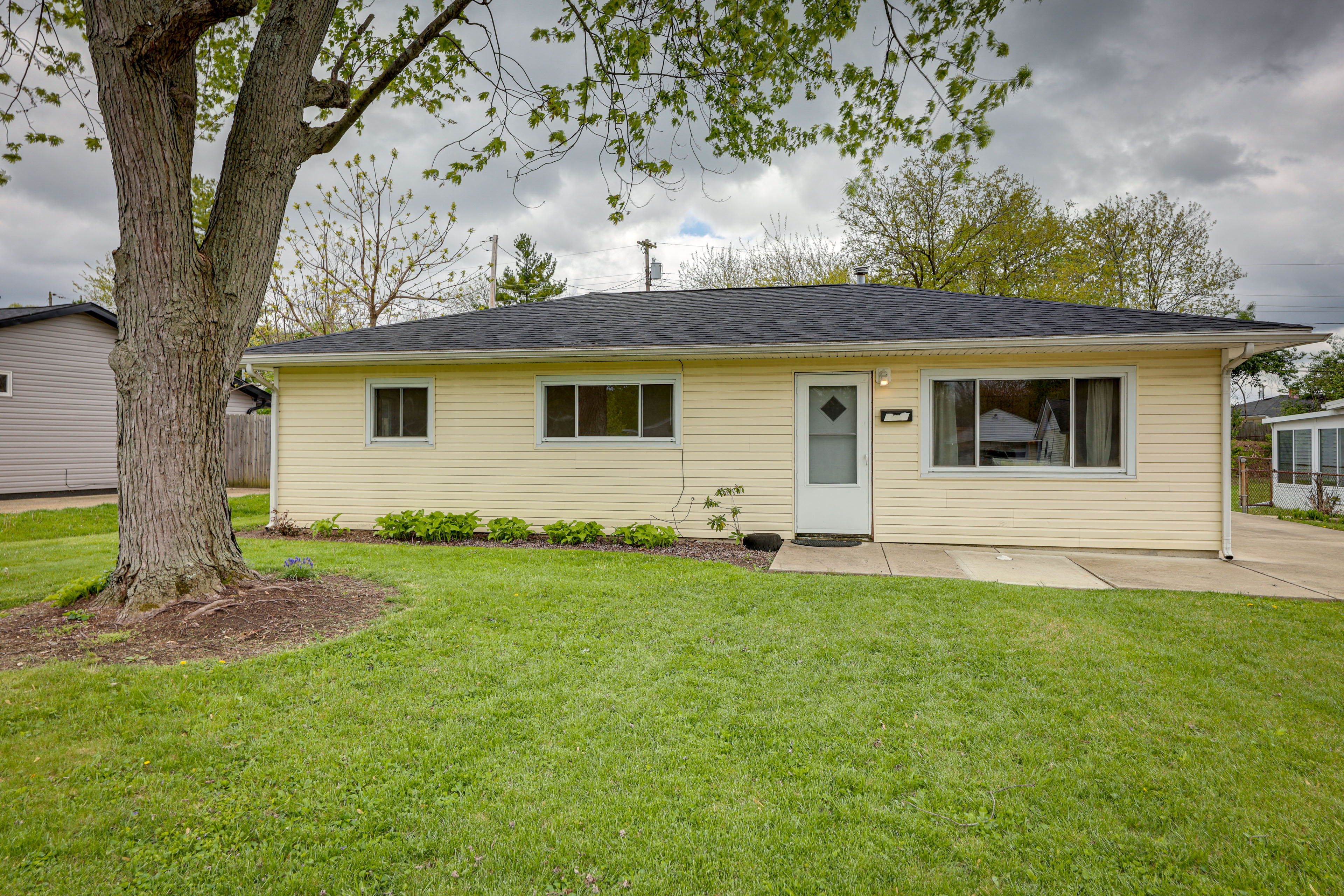 Property Image 1 - Well-Equipped Dayton Home: 5 Mi to University!