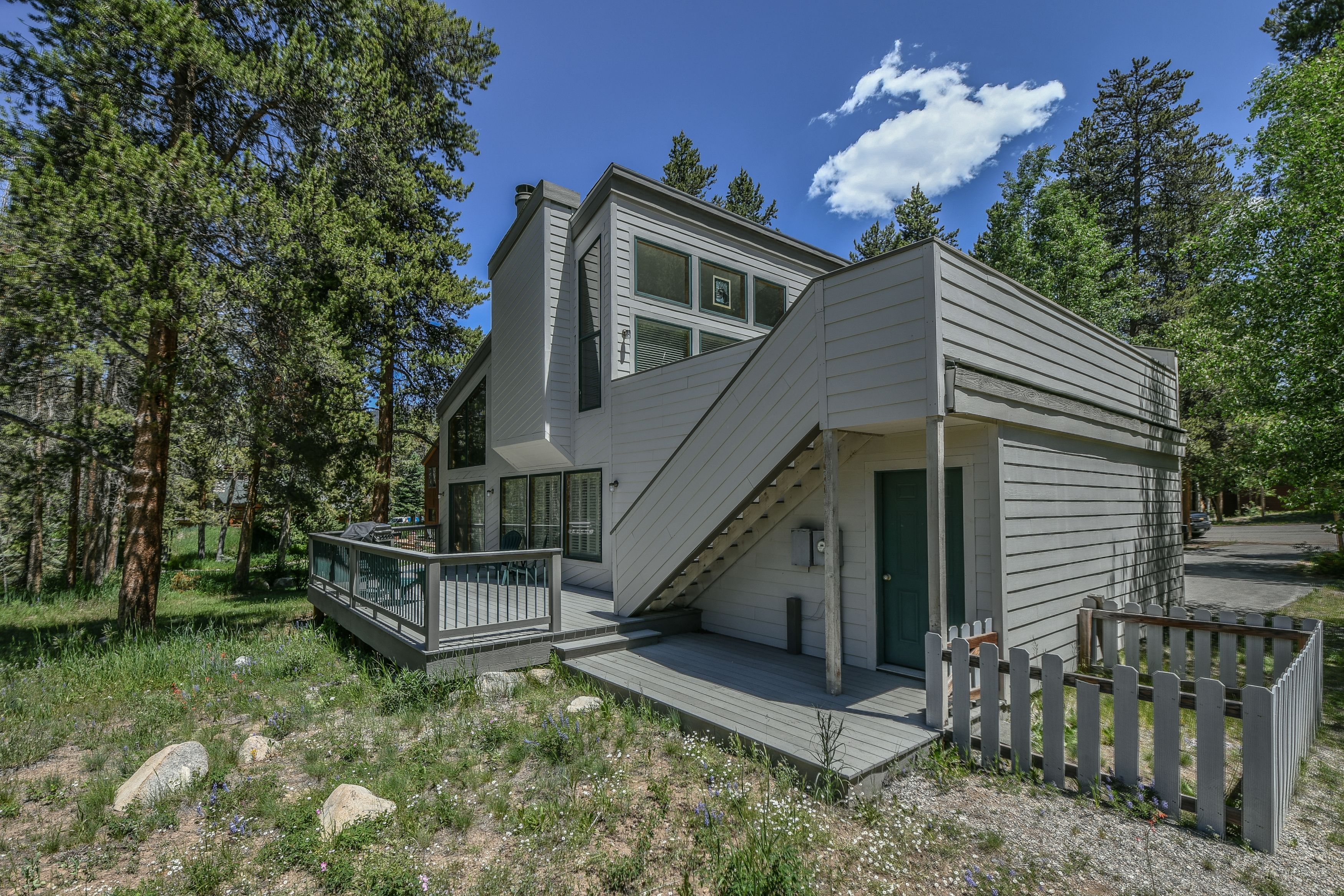 Keystone bristlecone home 31 has a beautiful entrance