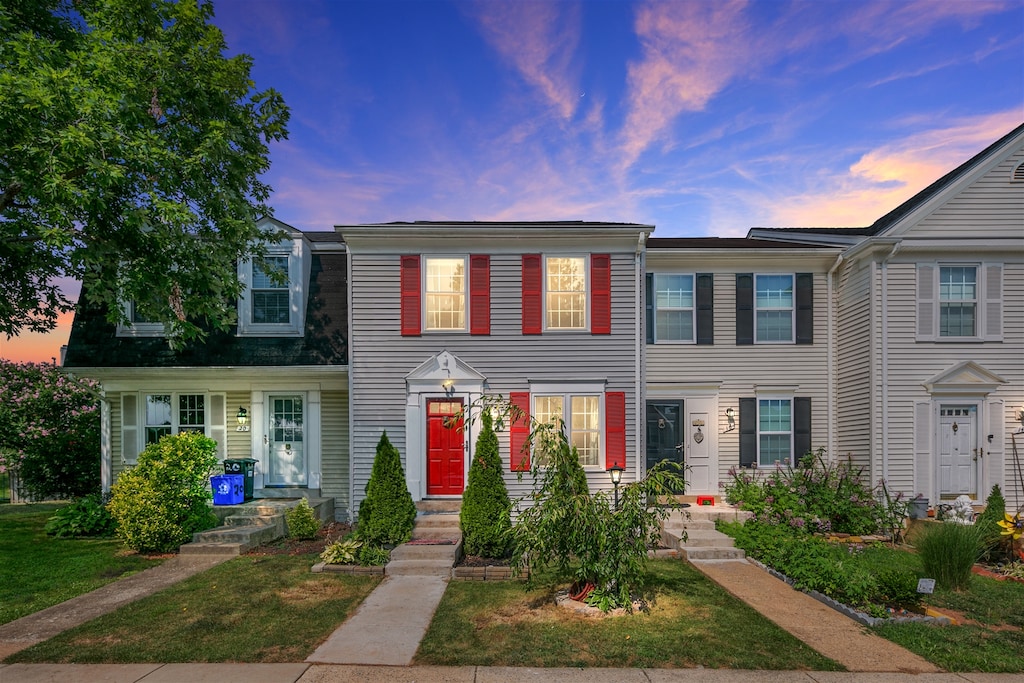 The home was meticulously clean, modern & had everything we needed- Mickey