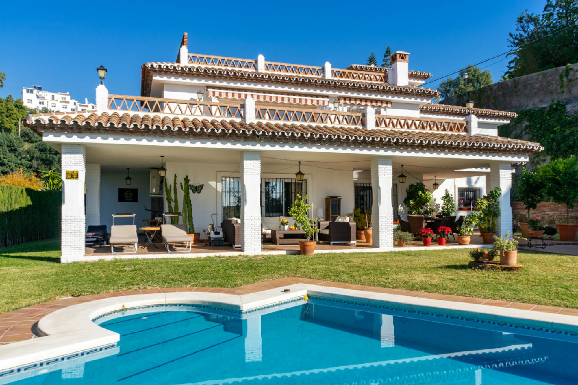 Property Image 1 - Spectacular villa with private pool Ref 41