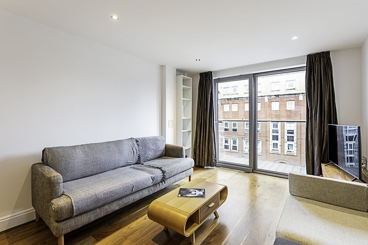 Property Image 1 - Contemporary Vauxhall Apartment
