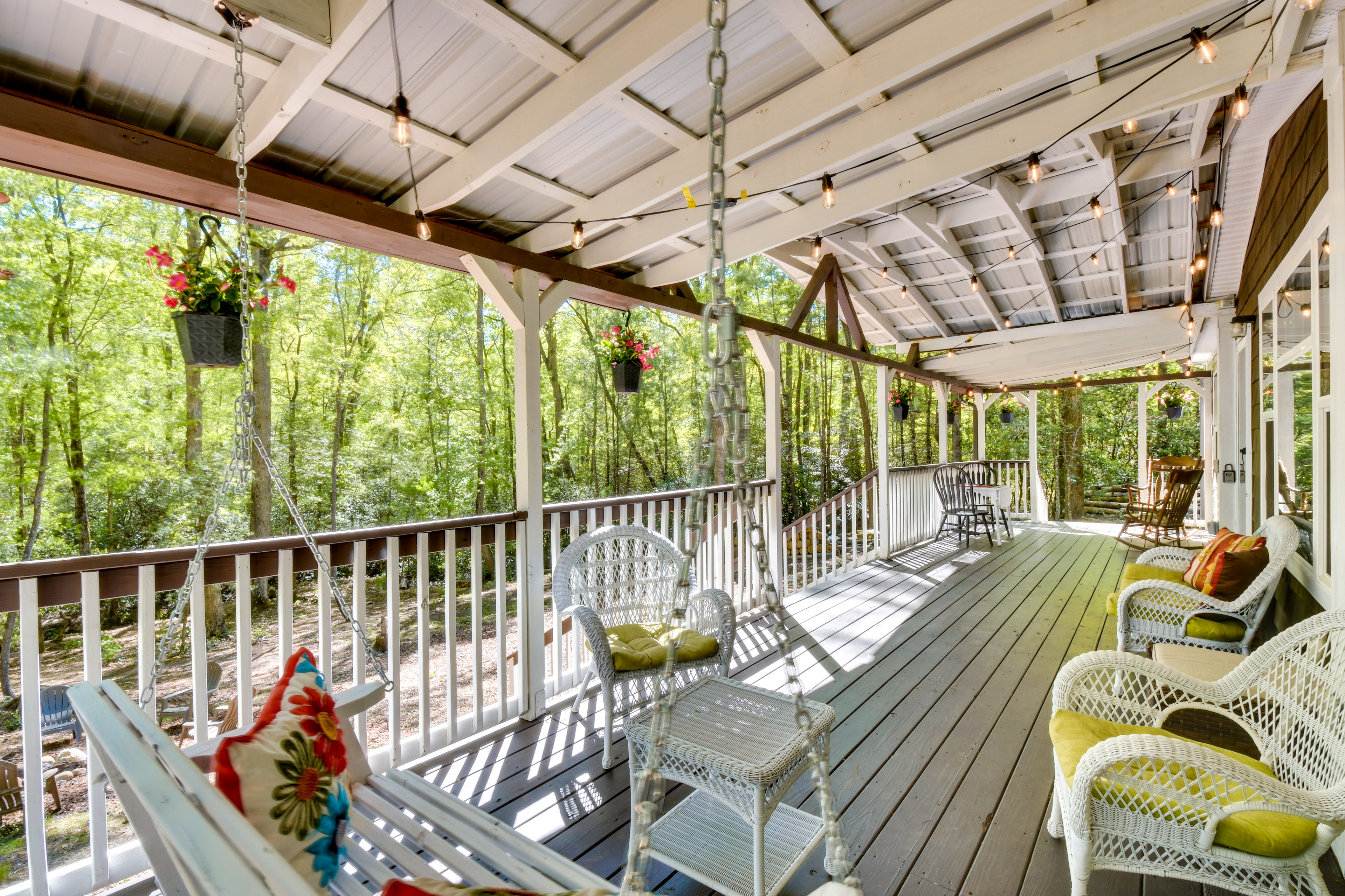 Property Image 1 - Creekside Sautee Nacoochee Home: 8 Mi to Helen!