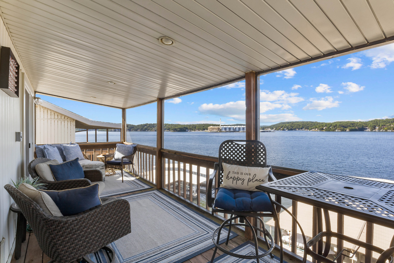 Property Image 1 - Ozark Oasis - Top Floor Waterfront Condo!