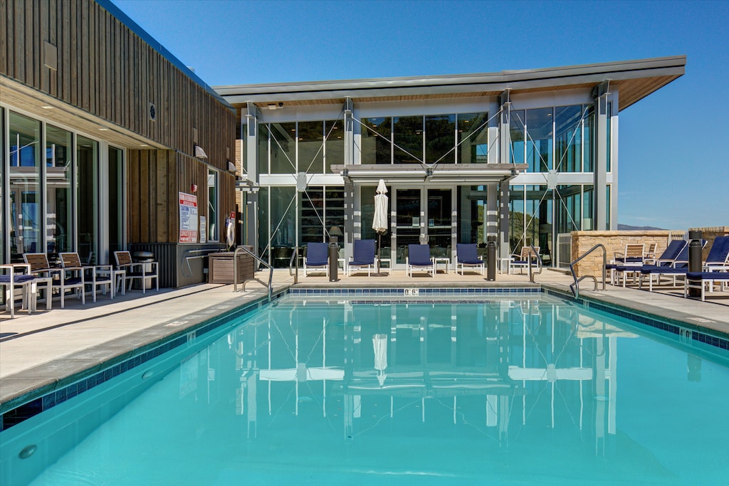 Community Heated Pool and Hot Tub