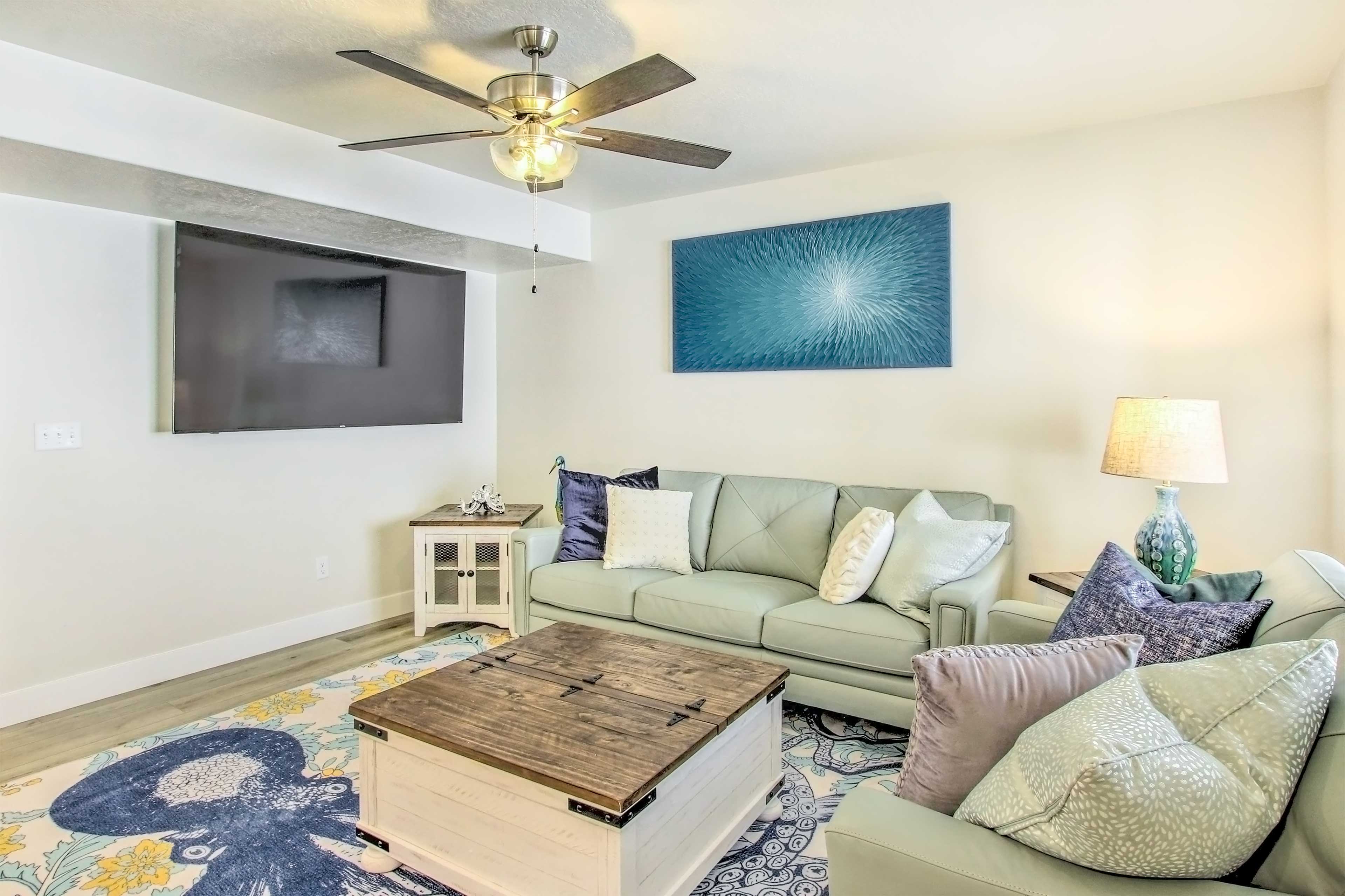 Garden City Vacation Rental - 1 Mi to Beach!