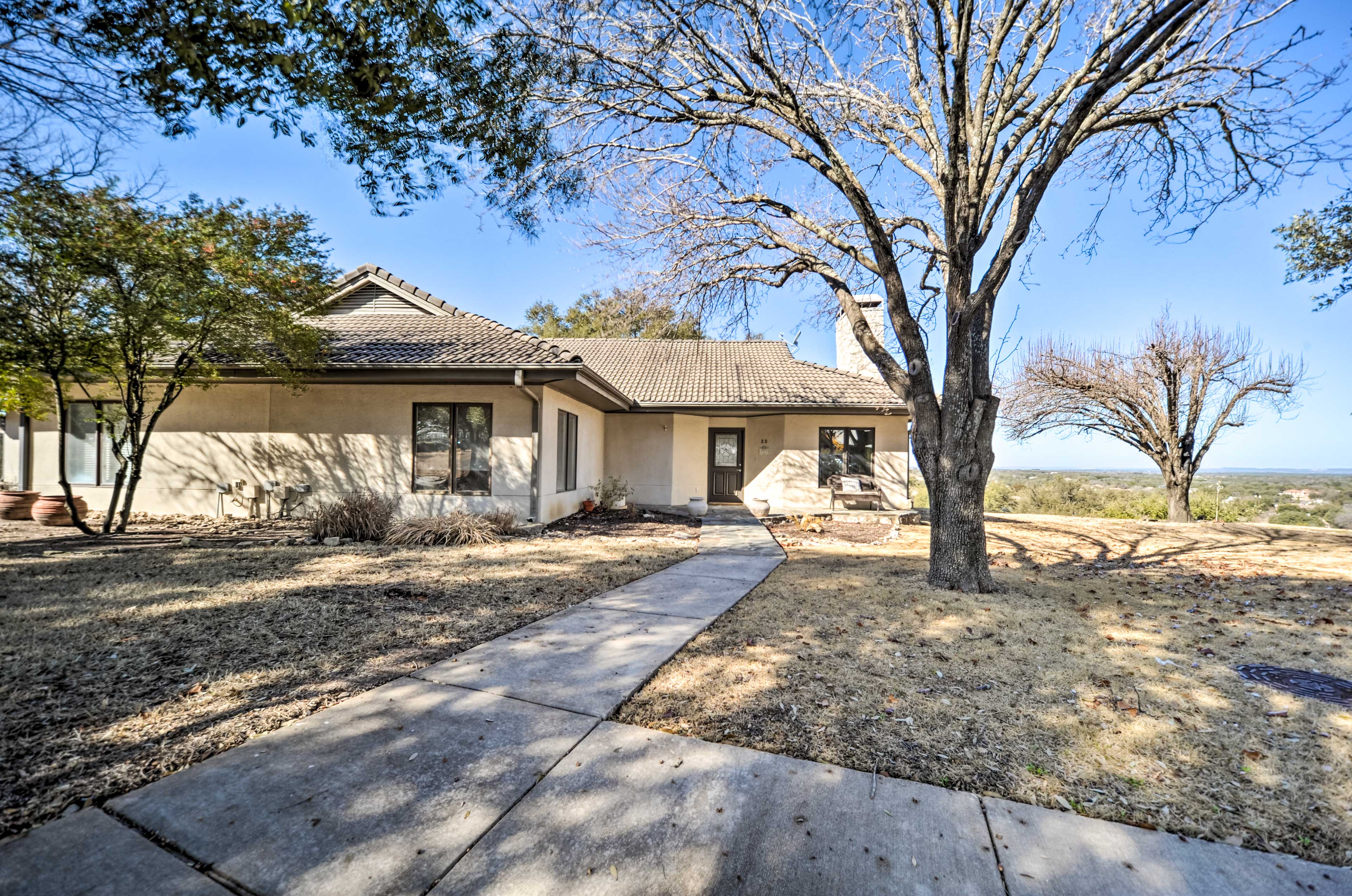 Property Image 1 - Spacious Spicewood Cottage, Close to Golfing!