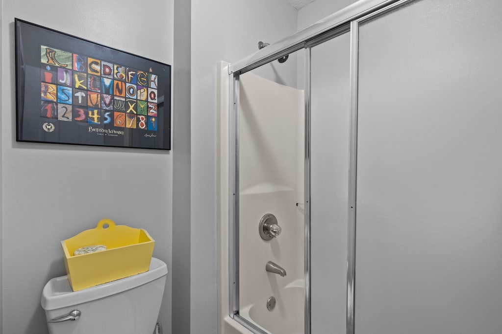 Top Floor Hallway Bathroom