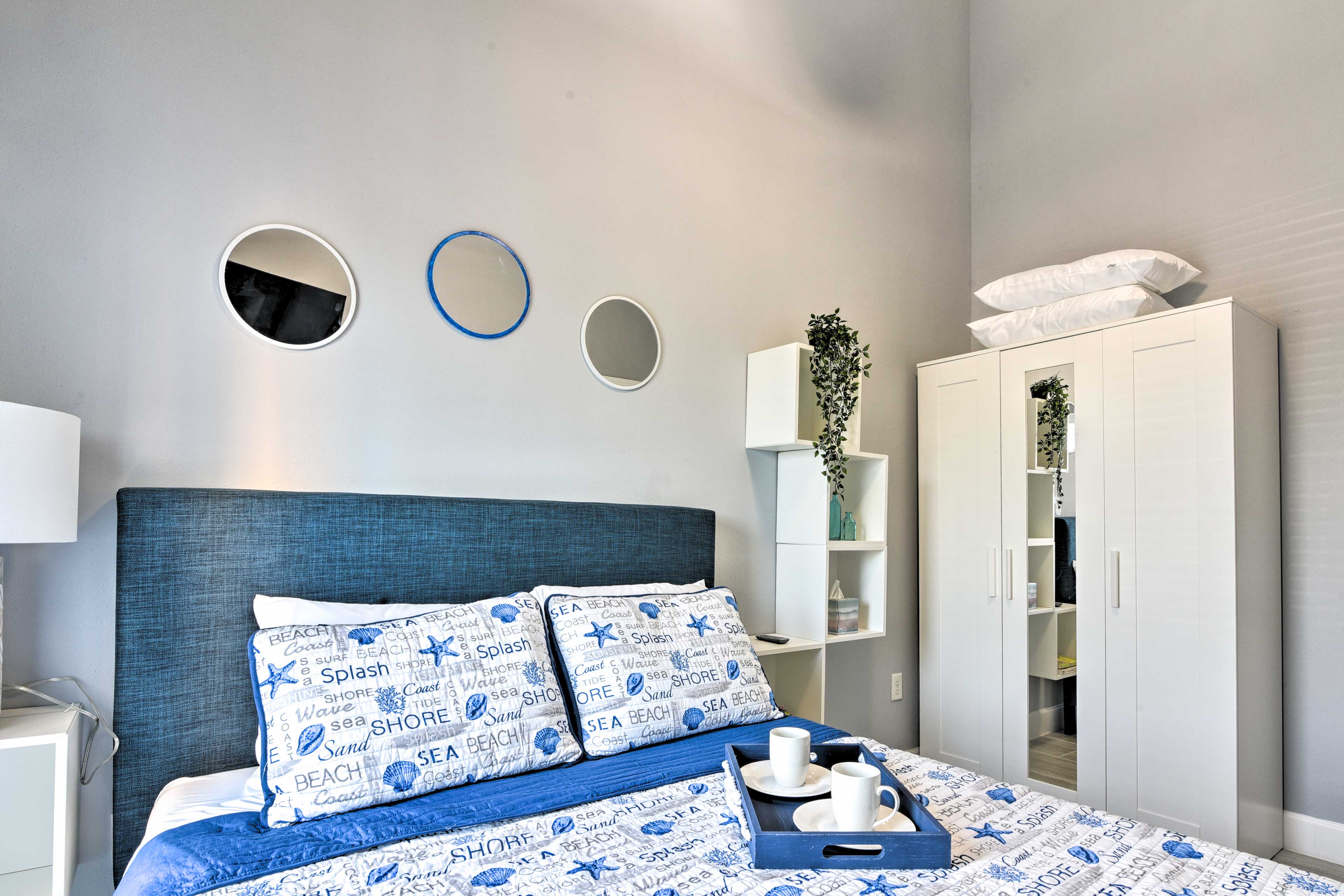 Pool View & Walk to Beach: Modern Galveston Condo!