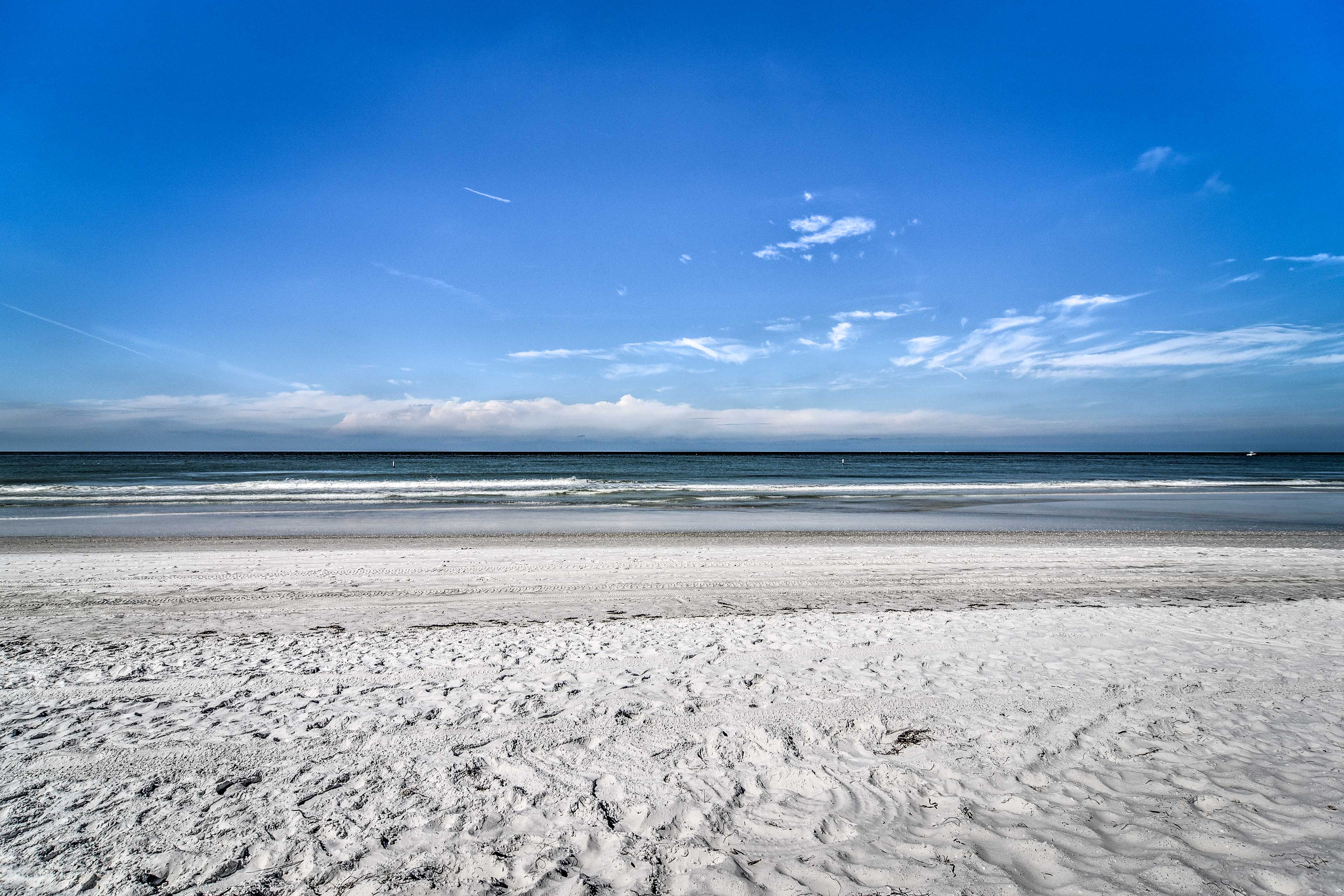 Property Image 2 - Cozy Indian Rocks Beach Condo - Steps to Beach!